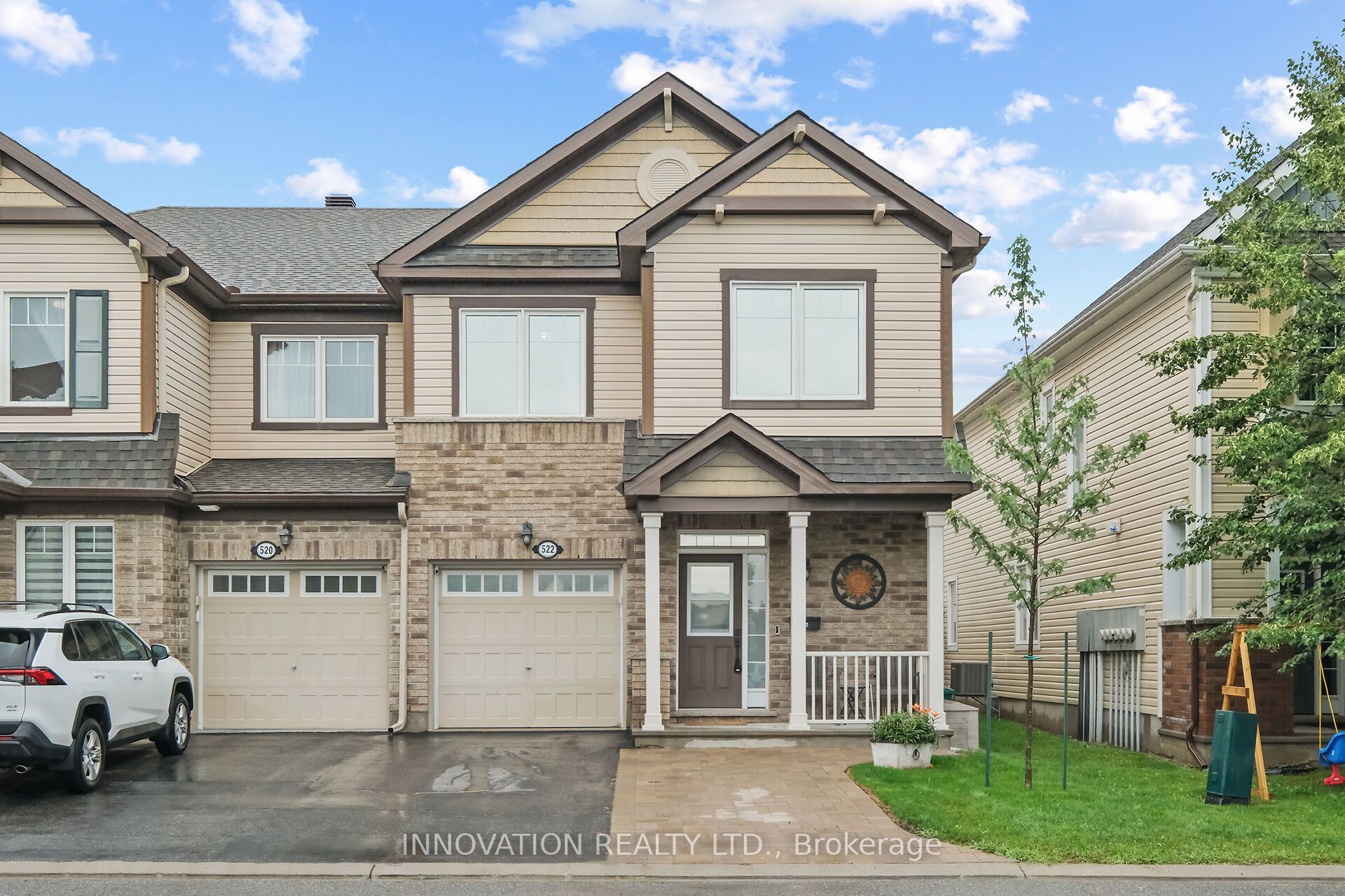 522 Meadowcreek Circle, Kanata, ON K2M 0J9