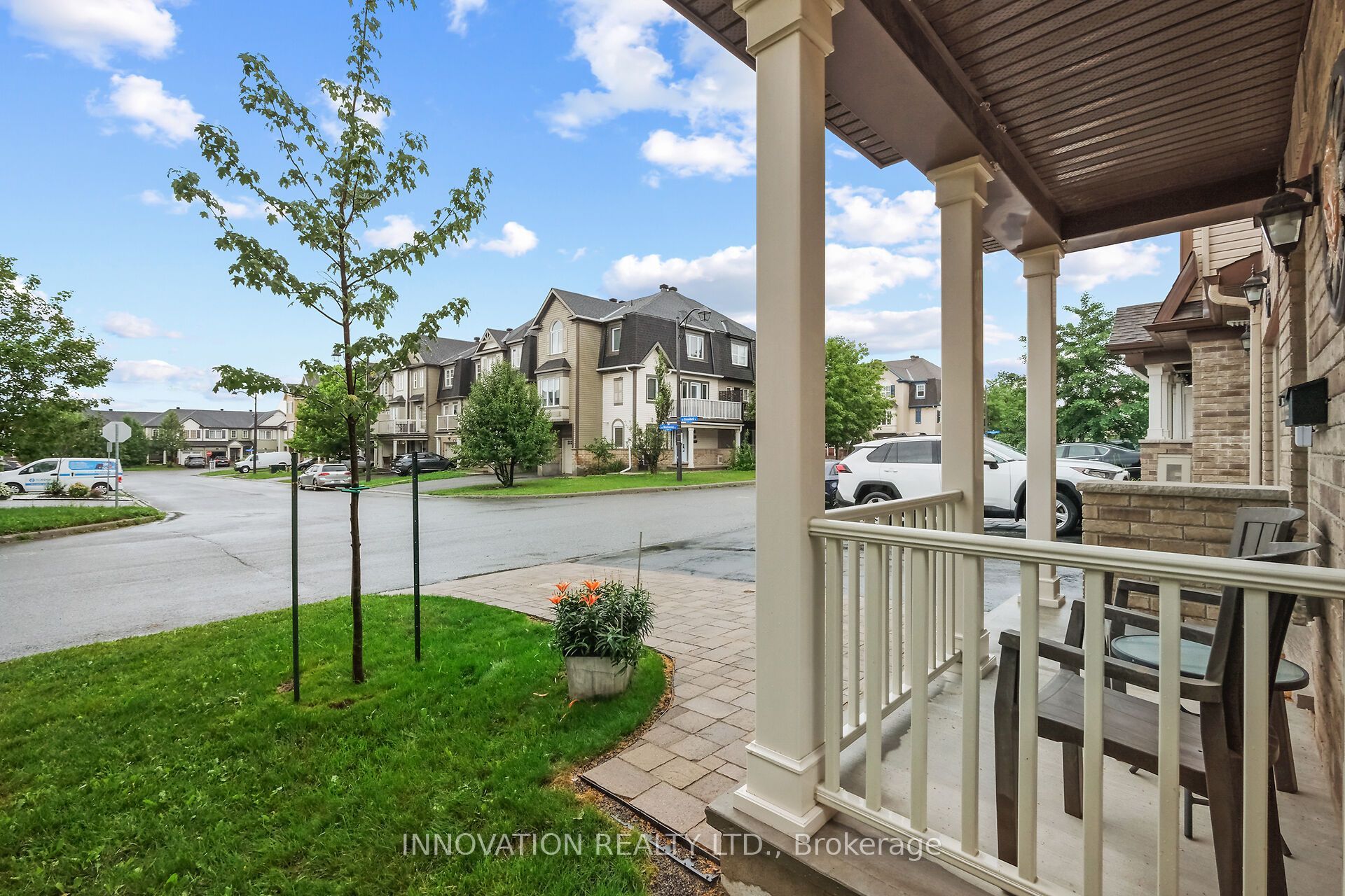 522 Meadowcreek Circle, Kanata, ON K2M 0J9 photo 2