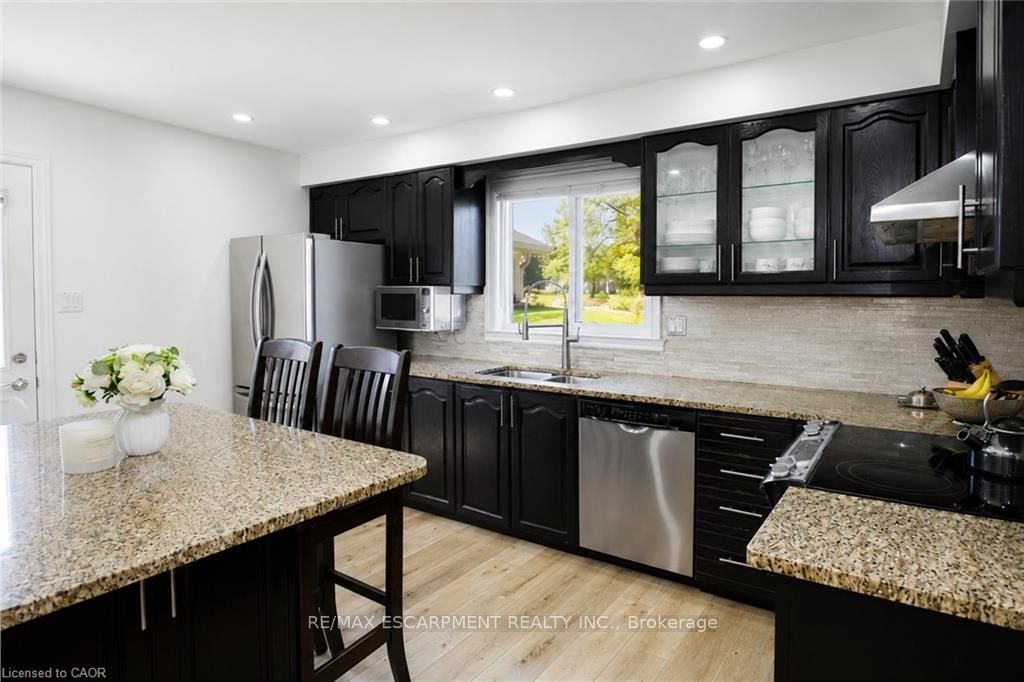172 Highland Road W, Hamilton, ON L8J 2S6 photo 5