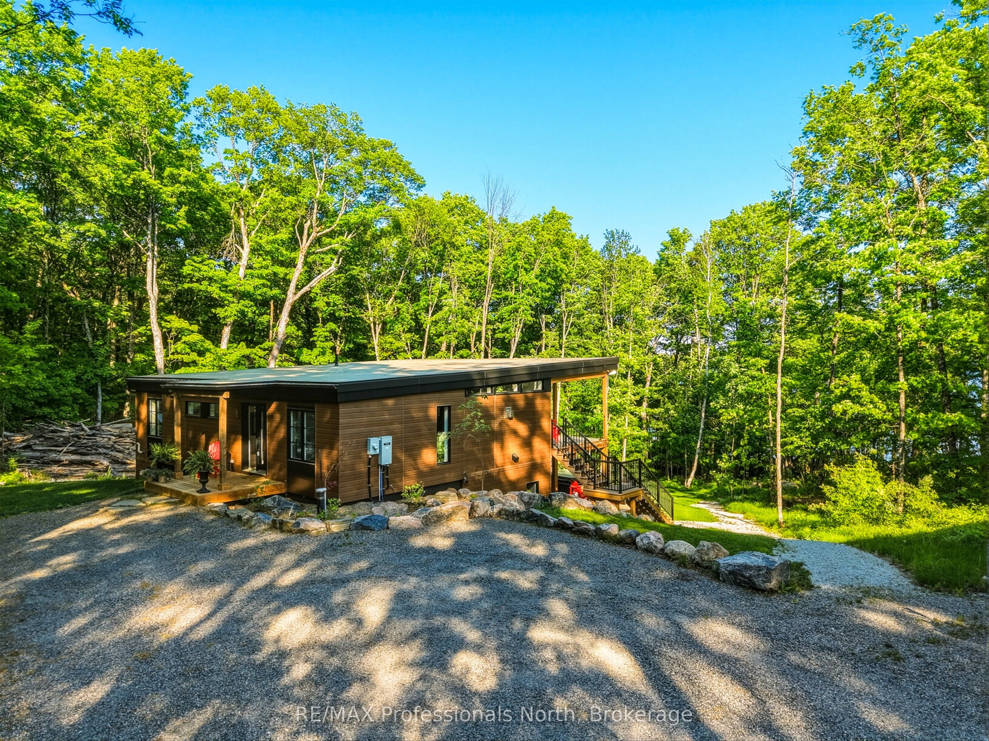 1011 Old Cottage Road, Bracebridge, ON P1L 1X3 photo 4
