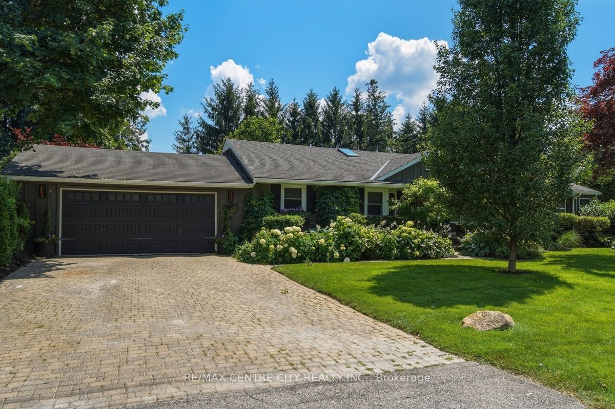 7 Northcrest Drive, London North, ON N5X 3V7