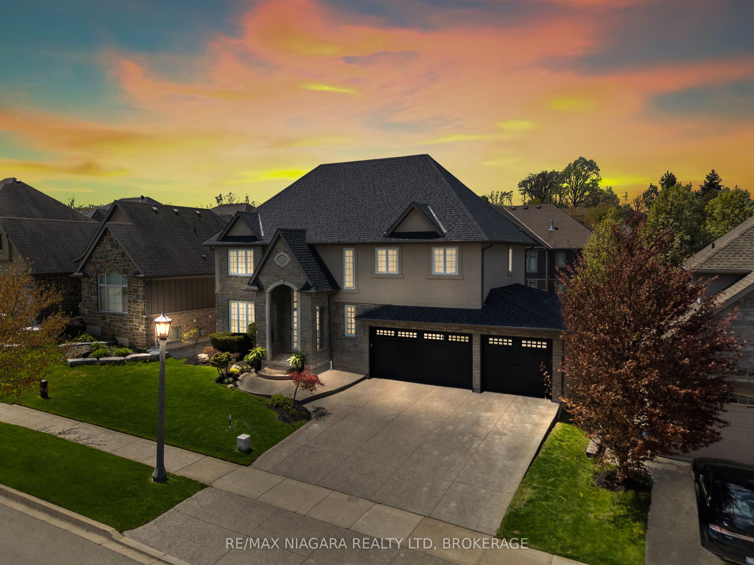 24 Red Haven Drive, Niagara-on-the-Lake, ON L0S 1P0 photo 2