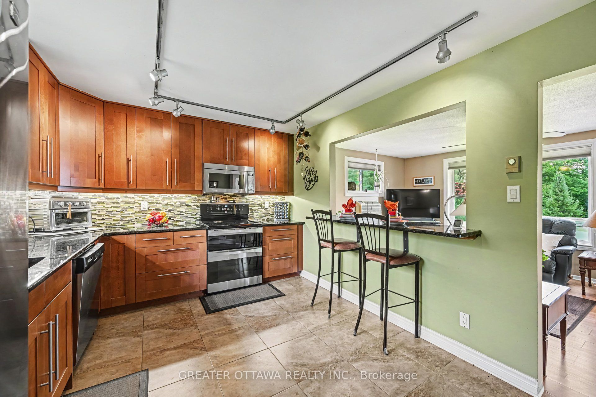 173 Janet Drive, Lanark Highlands, ON K0A 1P0 photo 3