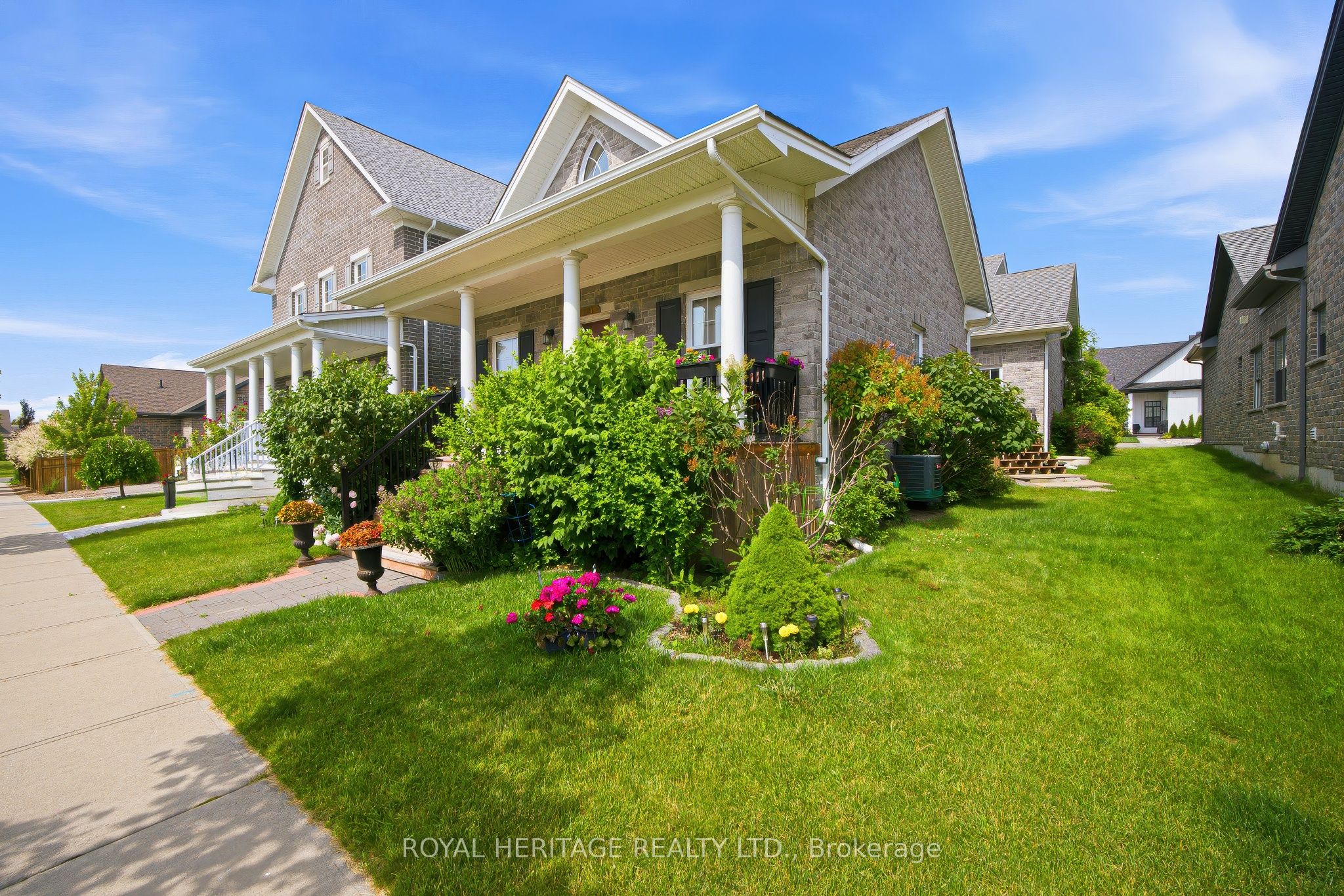 734 Elmer Hutton Street, Cobourg, ON K9A 0K9 photo 2