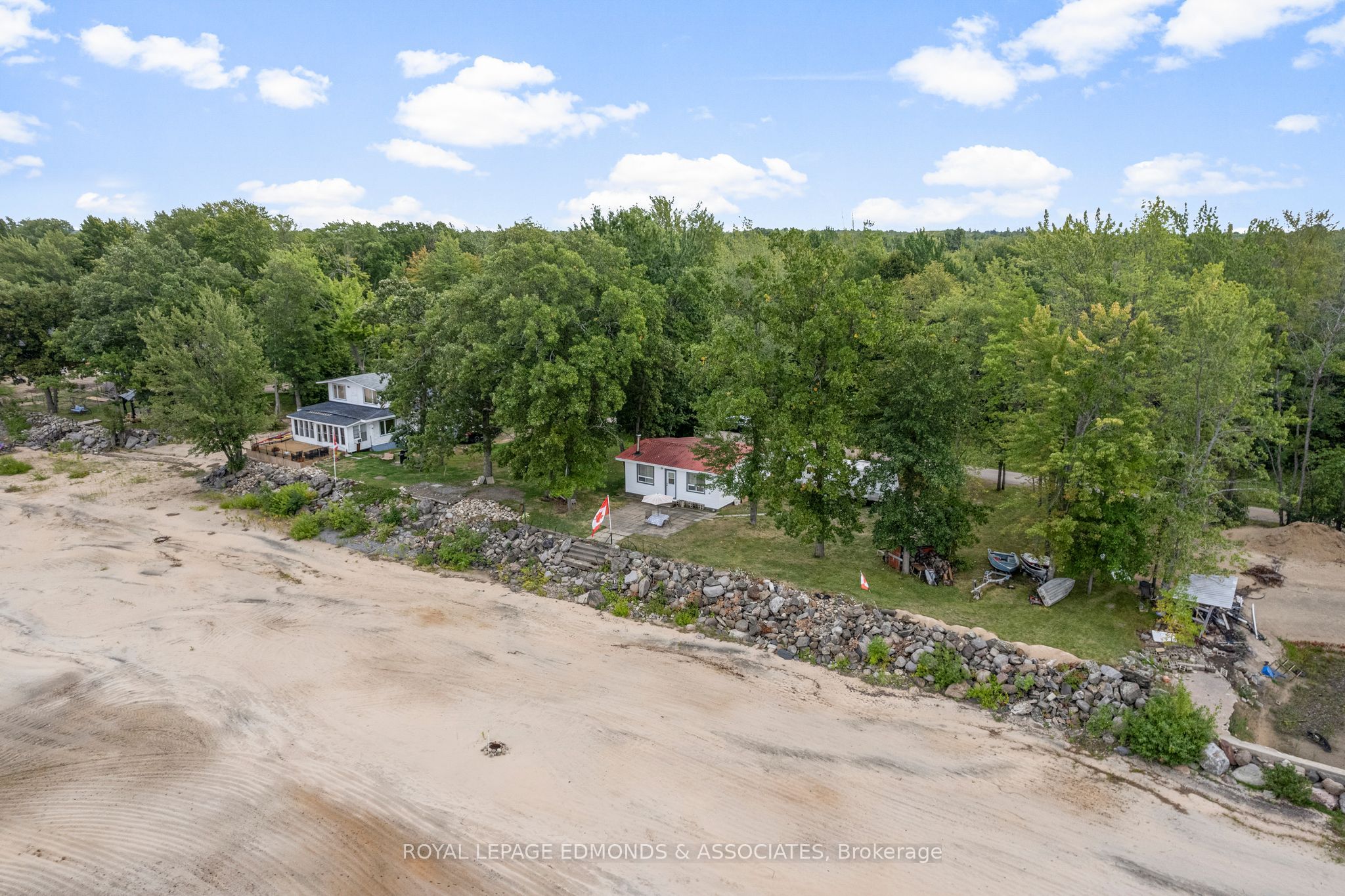 45 Greatview Trail, Whitewater Region, ON K8A 6W2