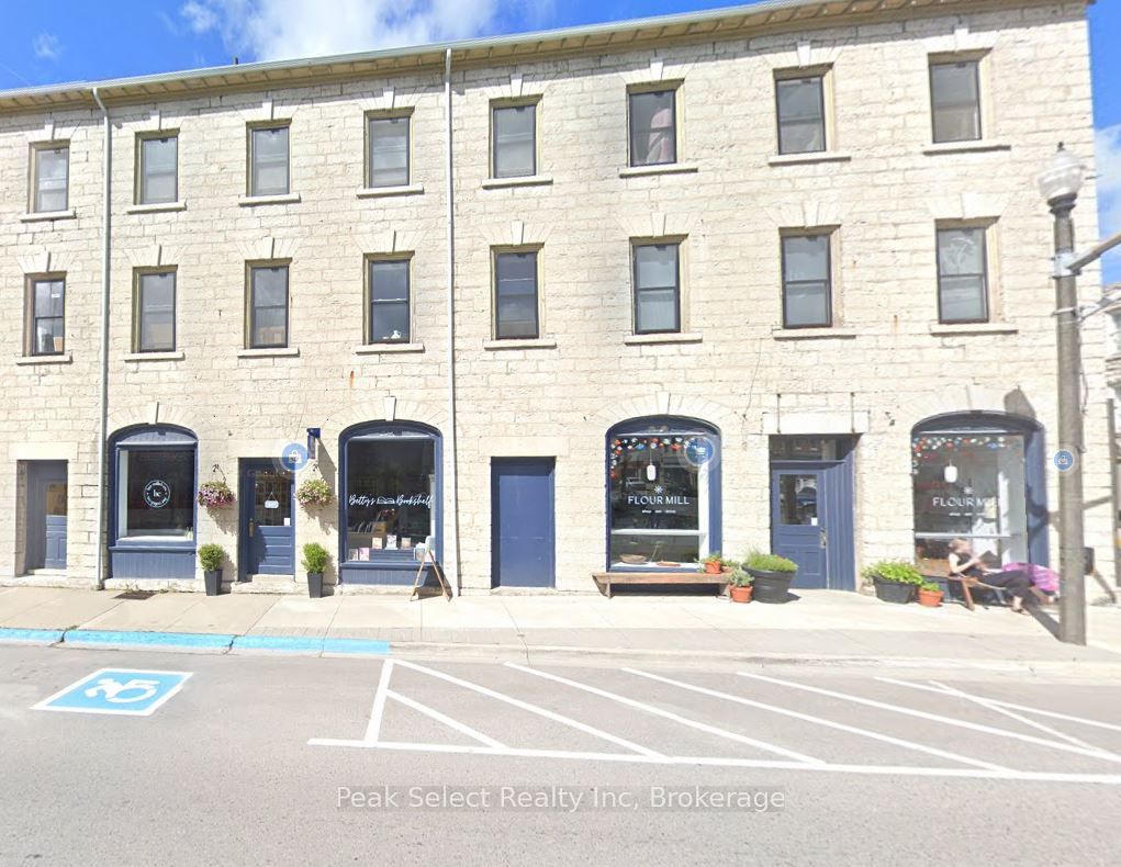 20 WATER Street S 31, St. Marys, ON N4X 1C1 photo 4