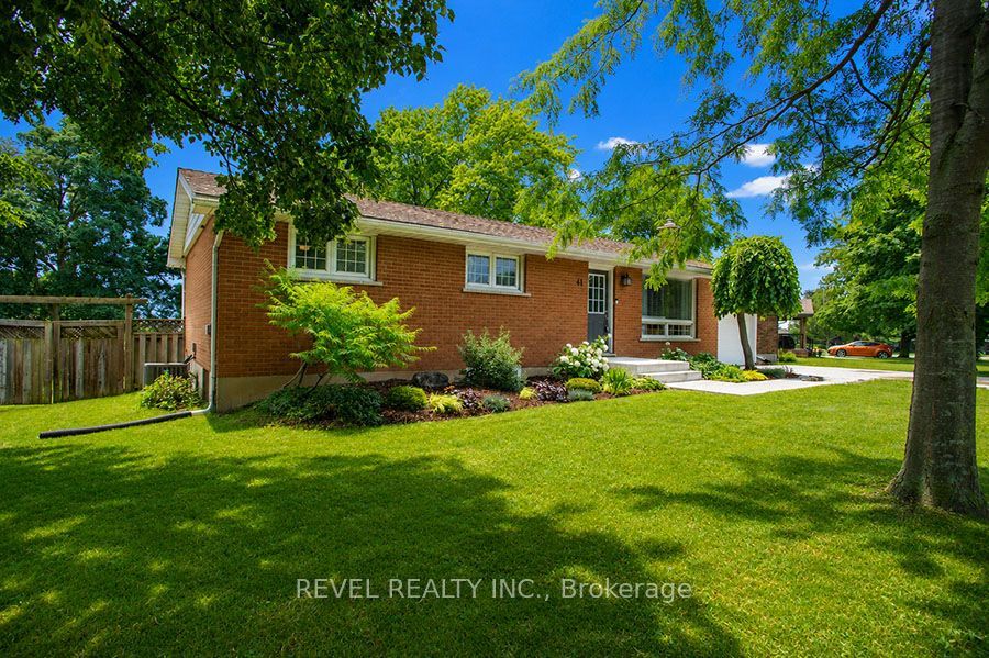 41 Pinehill Drive, Brantford, ON N3T 0L1 photo 3