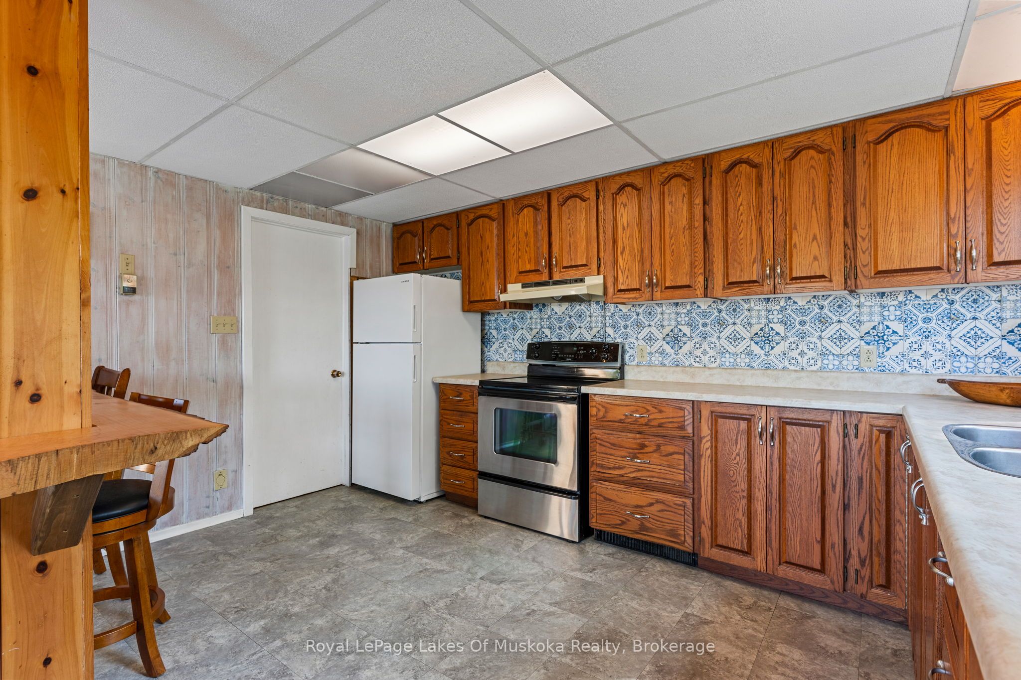 1379 Muskoka Road 169 4, Gravenhurst, ON P1P 1R2 photo 5