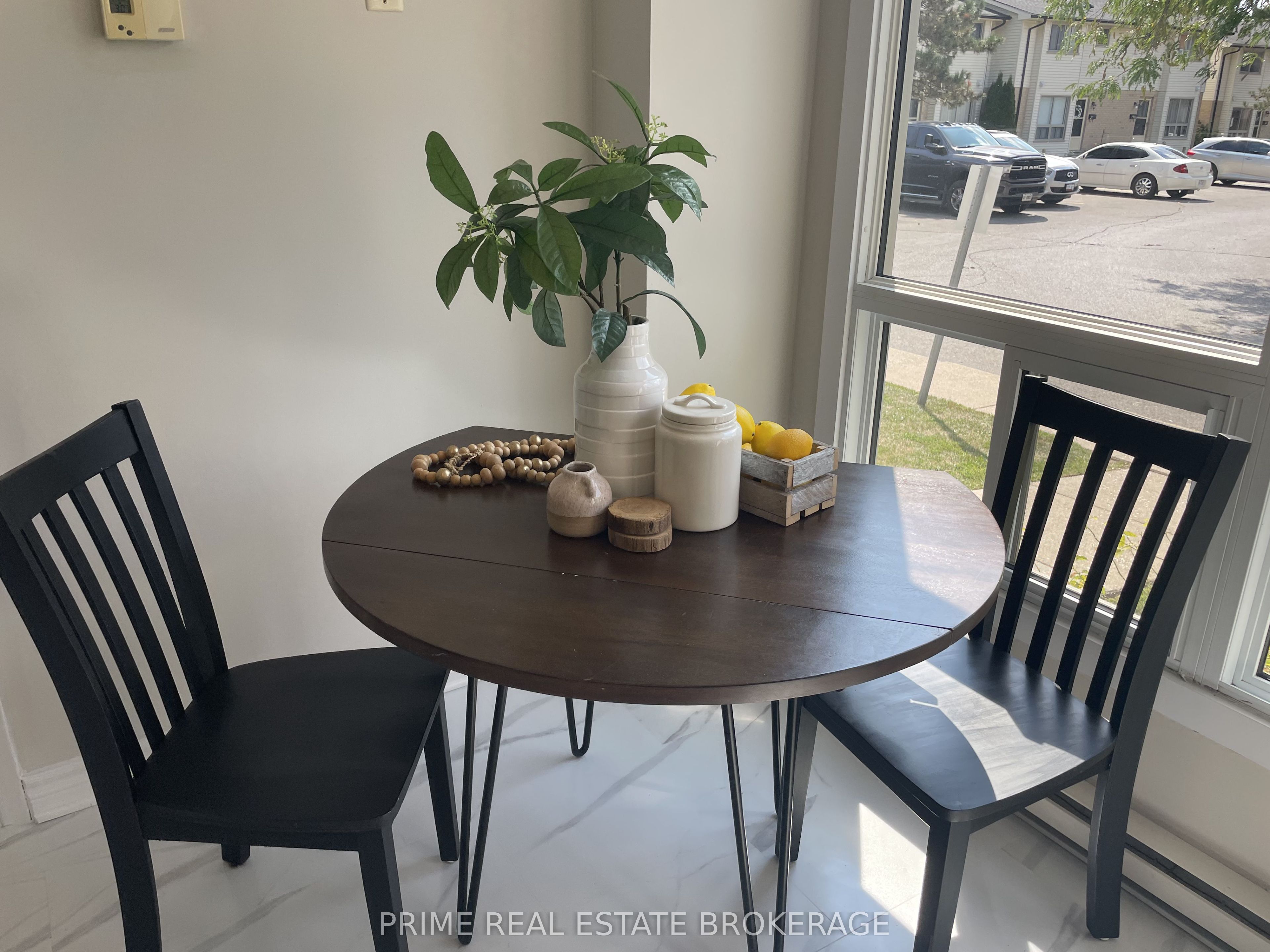 355 Sandringham Crescent 44, London South, ON N6C 5K3 photo 4