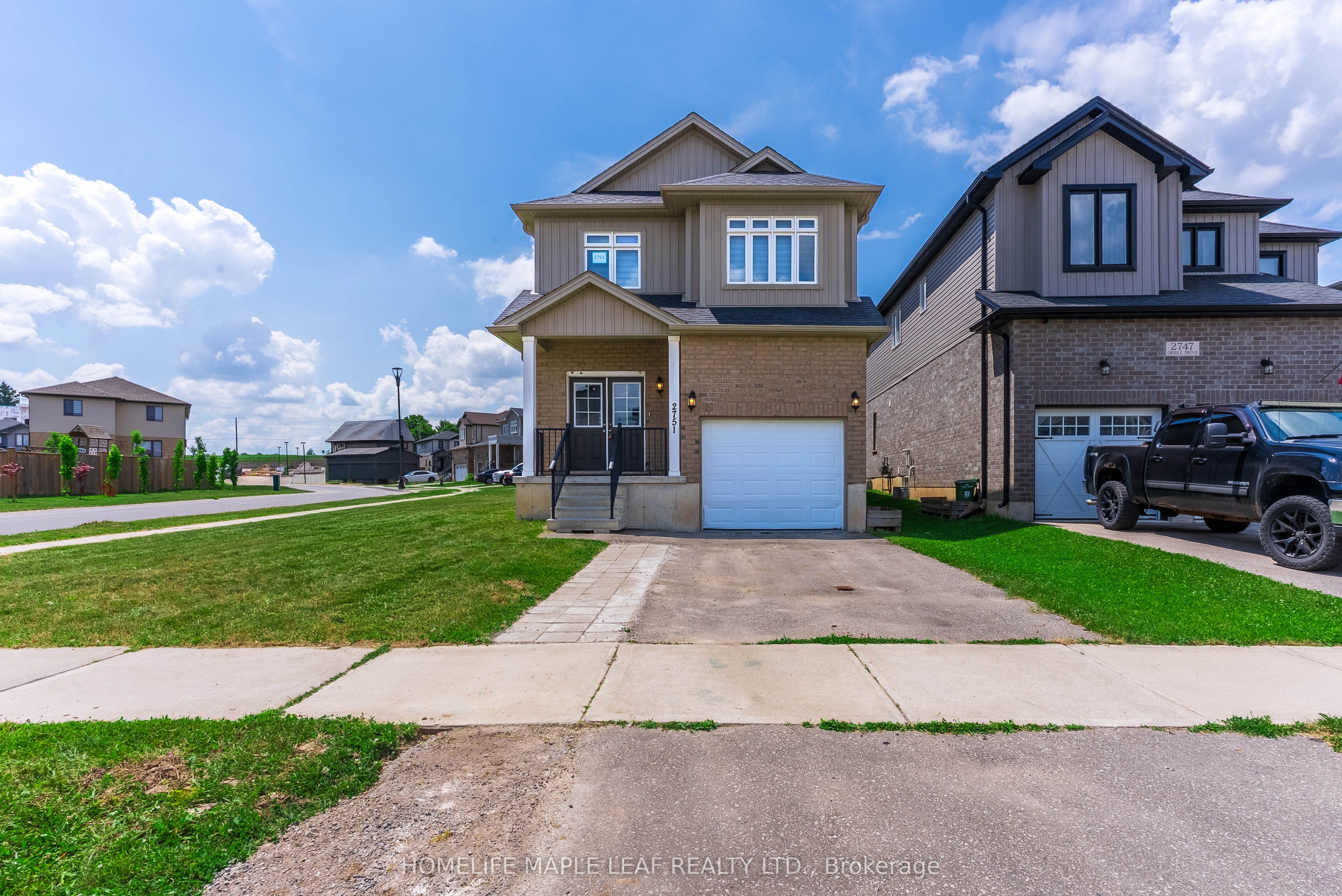 2751 Oriole Drive, London South, ON N6M 0G6 photo 2