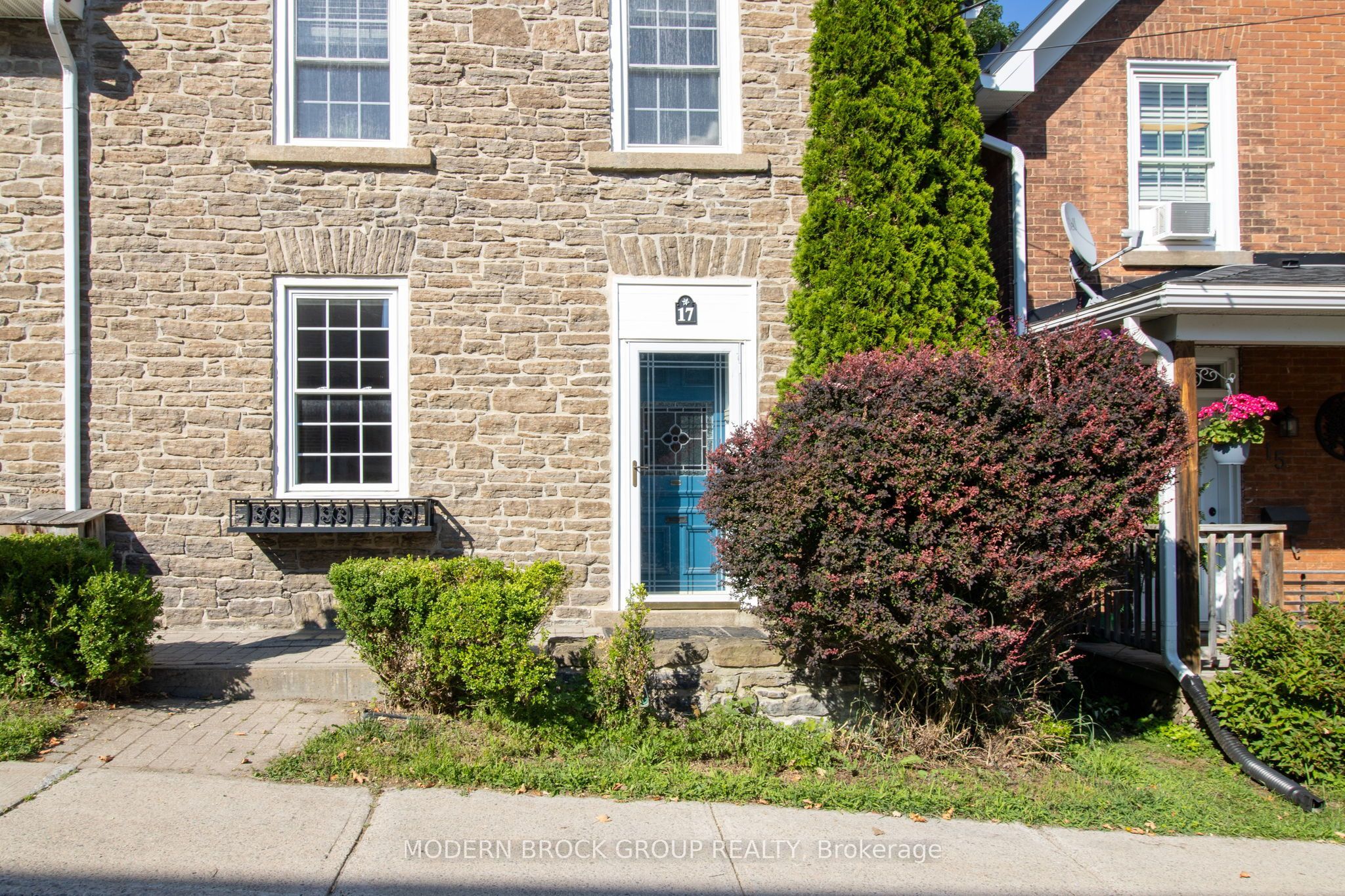 17/19 Ormond Street, Brockville, ON K6V 2K2 photo 4