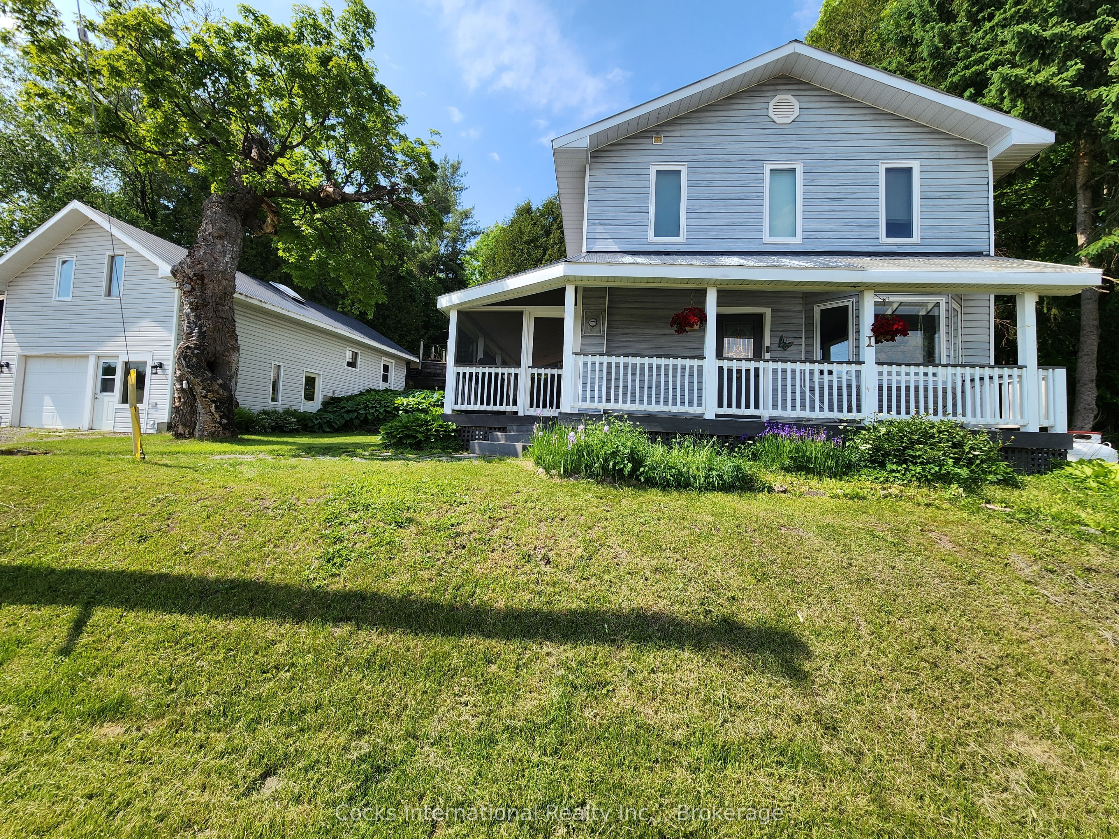 206 ON-141 Highway, Huntsville, ON P0B 1M0