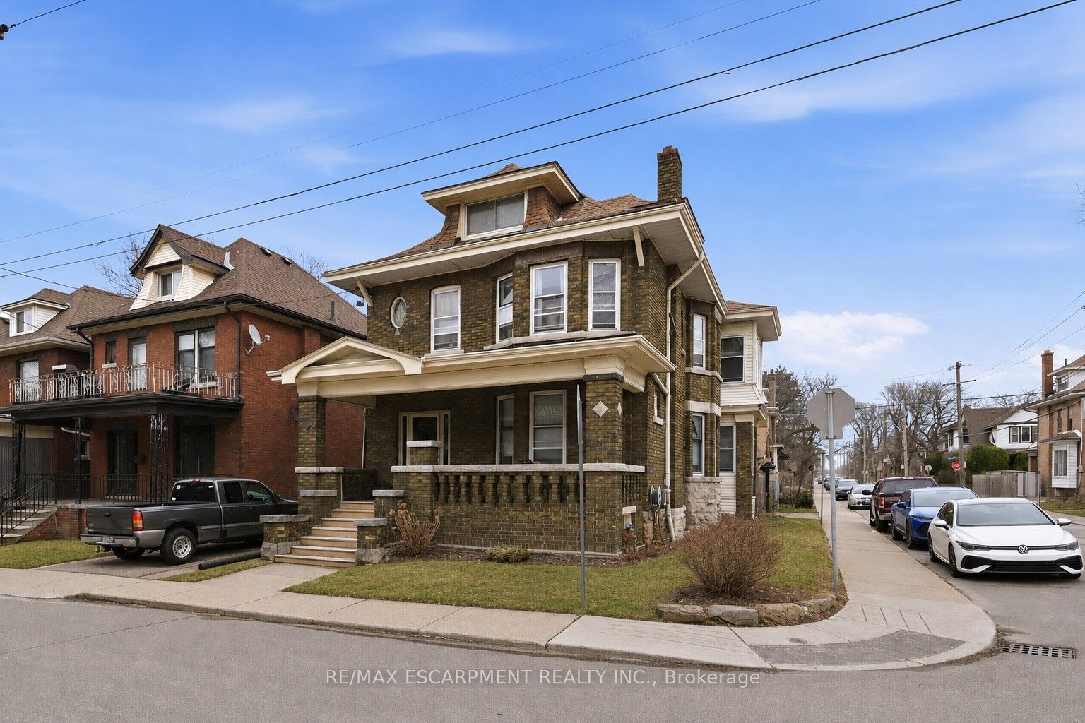 81 Carrick Avenue, Hamilton, ON L8M 2W4