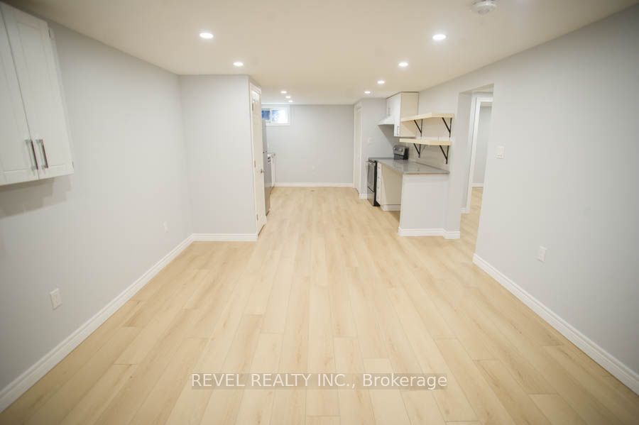 415 Chatham Street 3, Brantford, ON N3S 4J4 photo 3