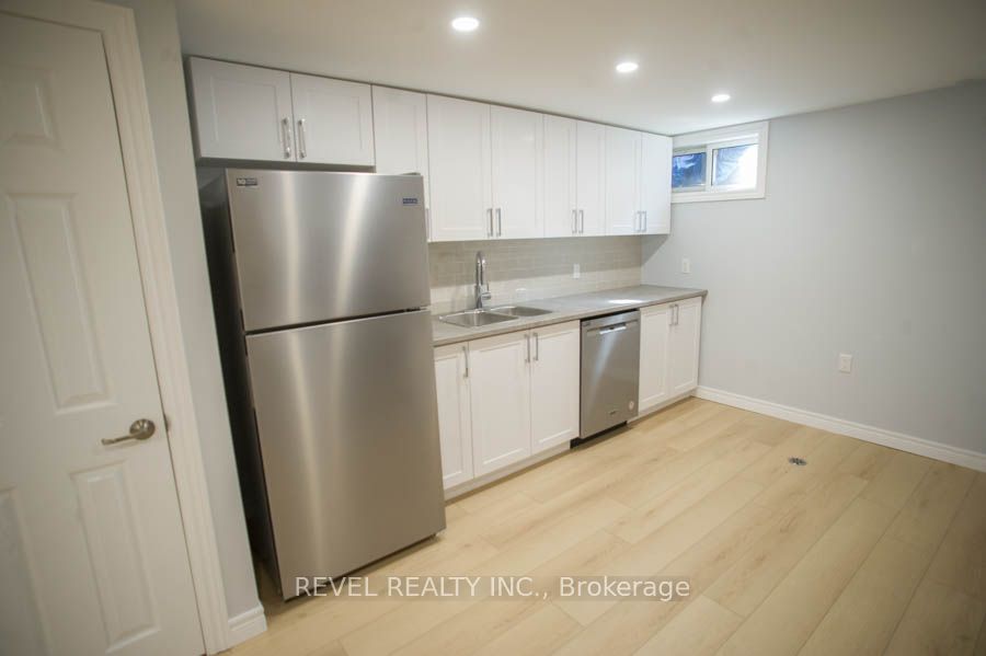 415 Chatham Street 3, Brantford, ON N3S 4J4 photo 5