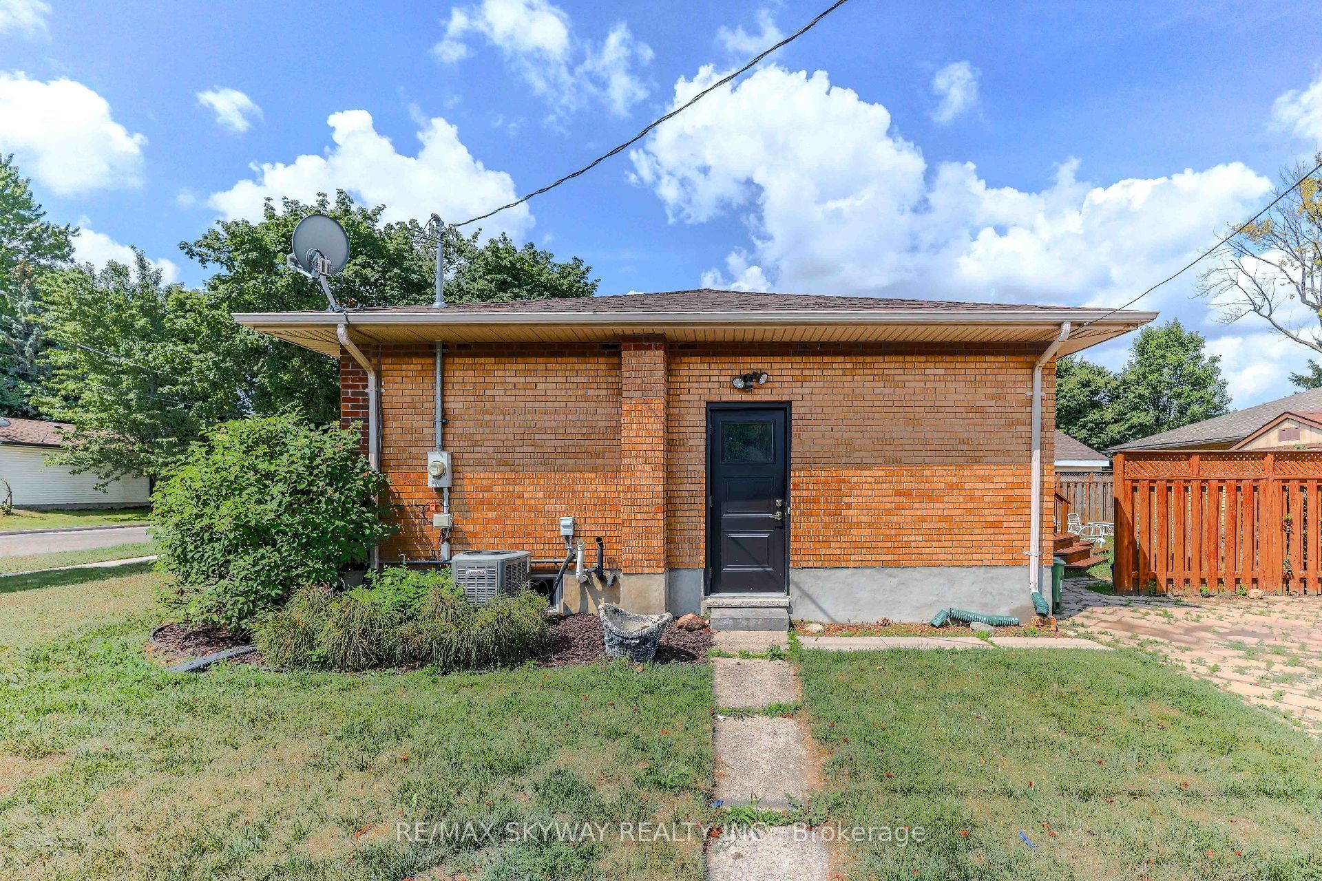 724 BRANT Street, London East, ON N5Y 3N1 photo 4