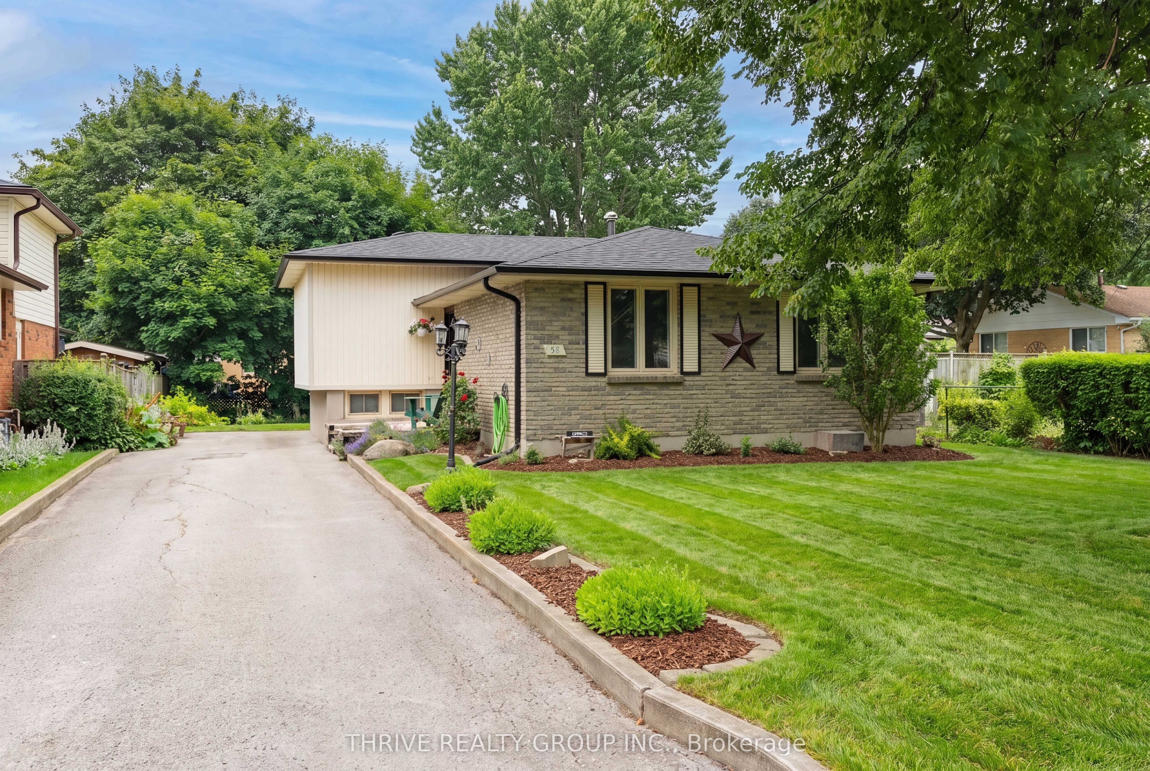 58 HARCROFT Crescent, London South, ON N6C 3A1