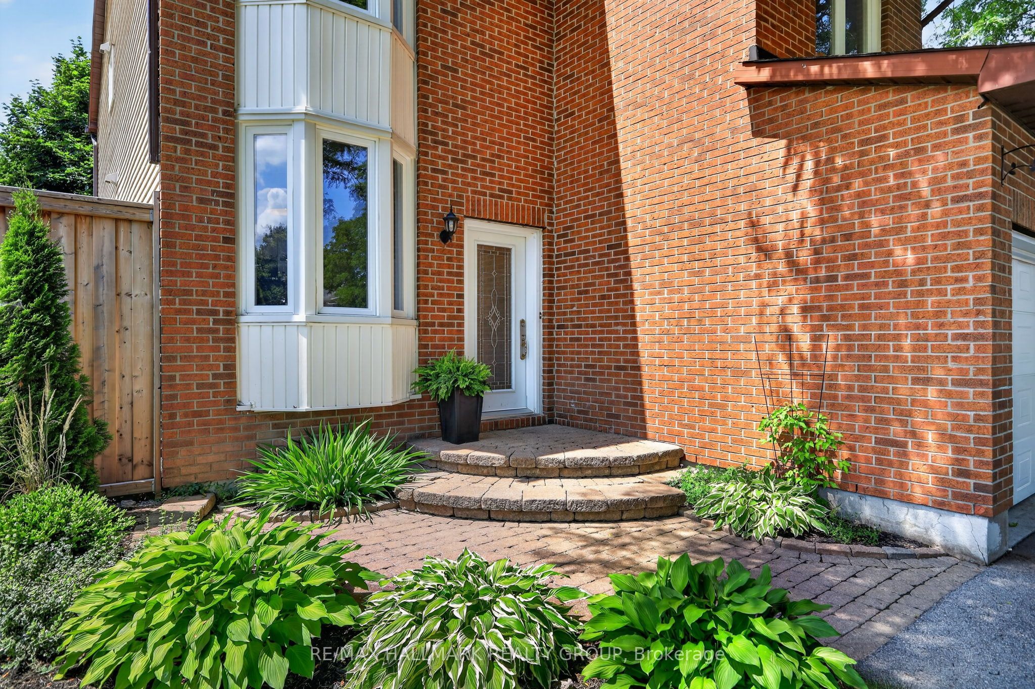 6106 Meadowhill Crescent, Orleans - Convent Glen and Area, ON K1C 5R7 photo 4