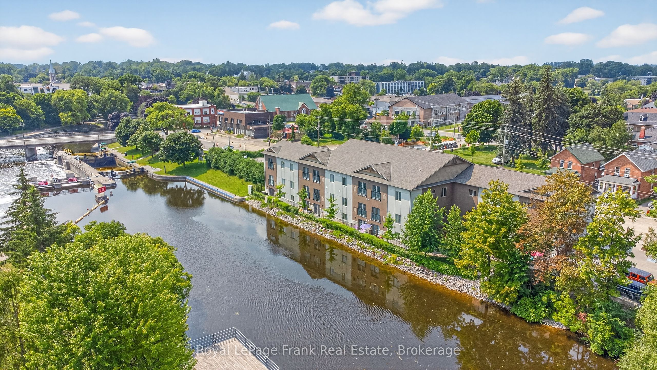 25 King Street 103, Kawartha Lakes, ON K9V 1C7 photo 2