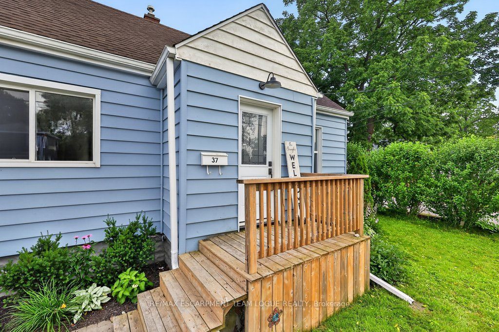 37 THOROLD Road, Welland, ON L3C 3T5 photo 5