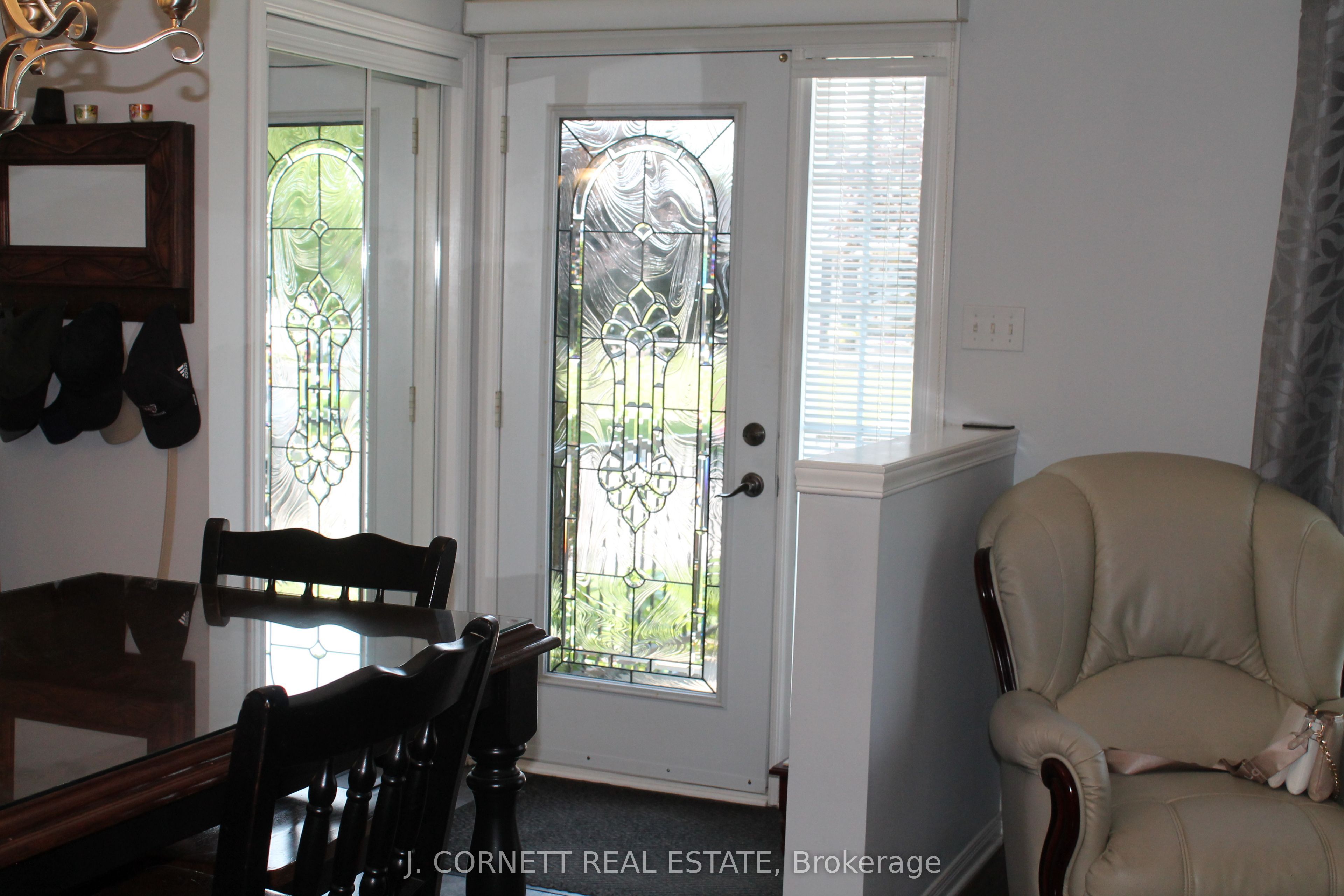 132 Dunbar Avenue, Cornwall, ON K6H 7P4 photo 3