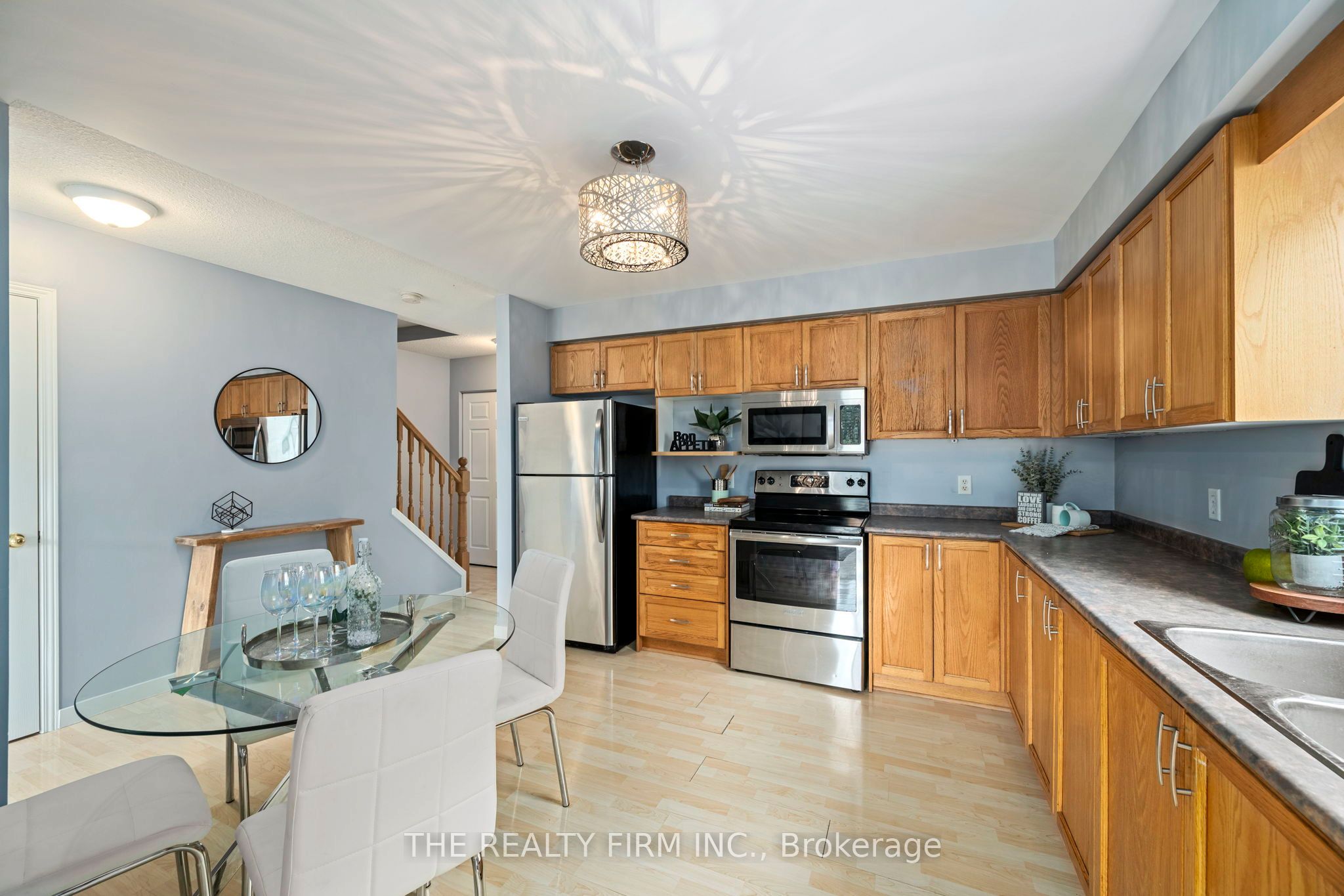 567 Fieldgate Circle, London East, ON N5V 5G1 photo 2