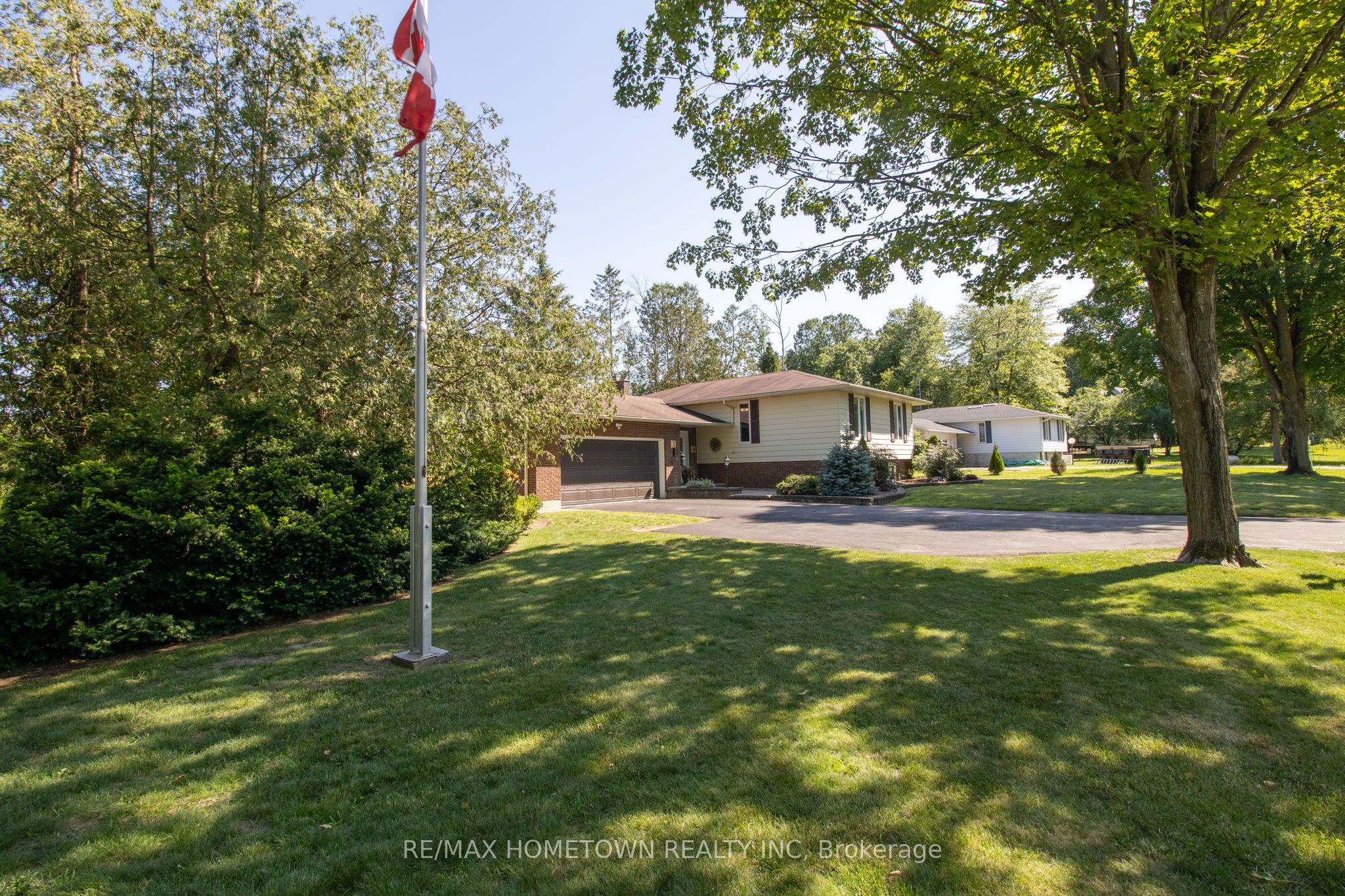 1 Meikle Drive, Augusta, ON K0E 1P0 photo 4