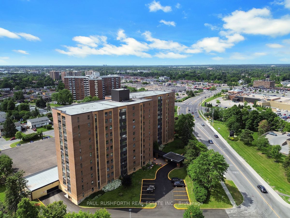 1356 Meadowlands Drive E 201, Cityview - Parkwoods Hills - Rideau Shore, ON K2E 6K6 photo 2