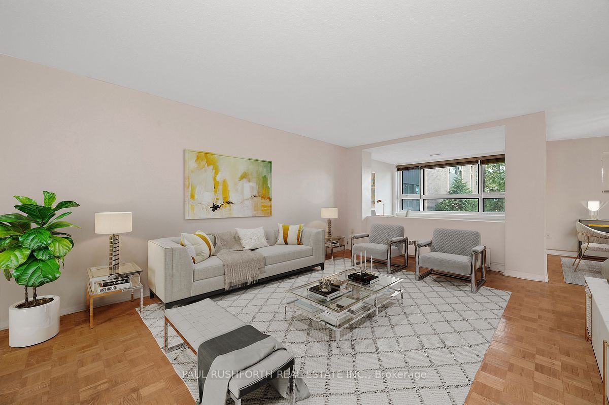 1356 Meadowlands Drive E 201, Cityview - Parkwoods Hills - Rideau Shore, ON K2E 6K6 photo 5