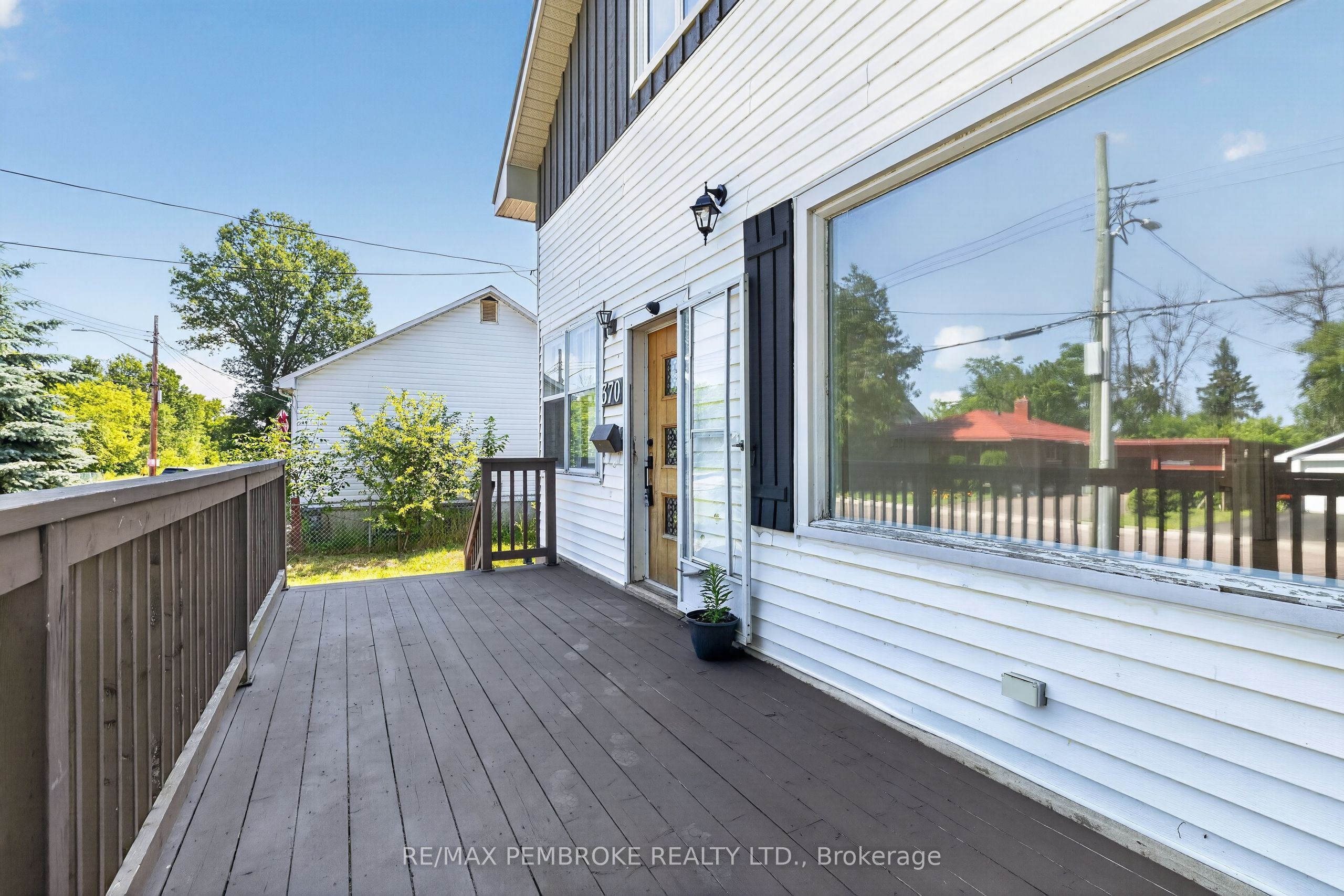 370 Carmody Street, Pembroke, ON K8A 4G2 photo 5