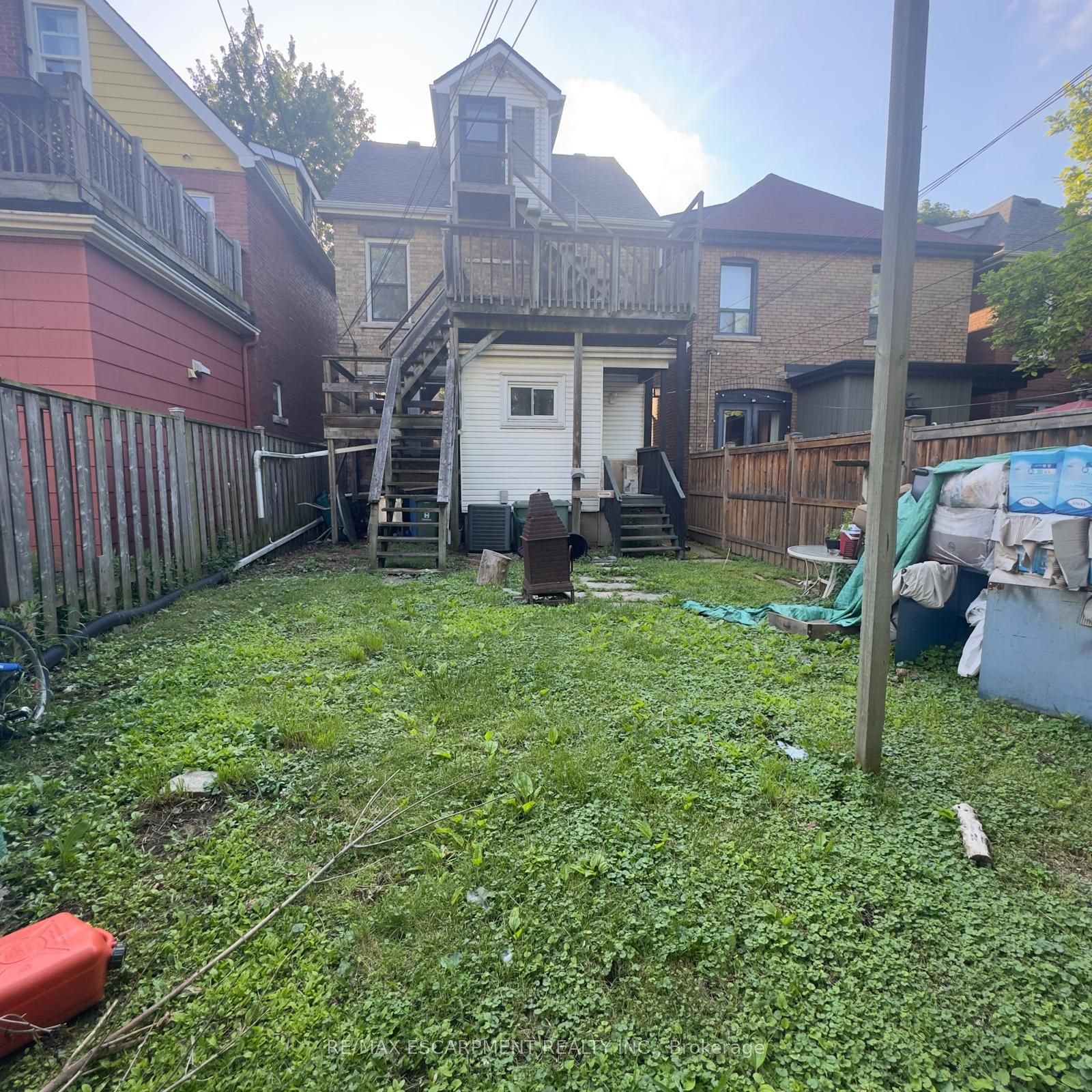 33 Cedar Avenue, Hamilton, ON L8M 3A6 photo 2