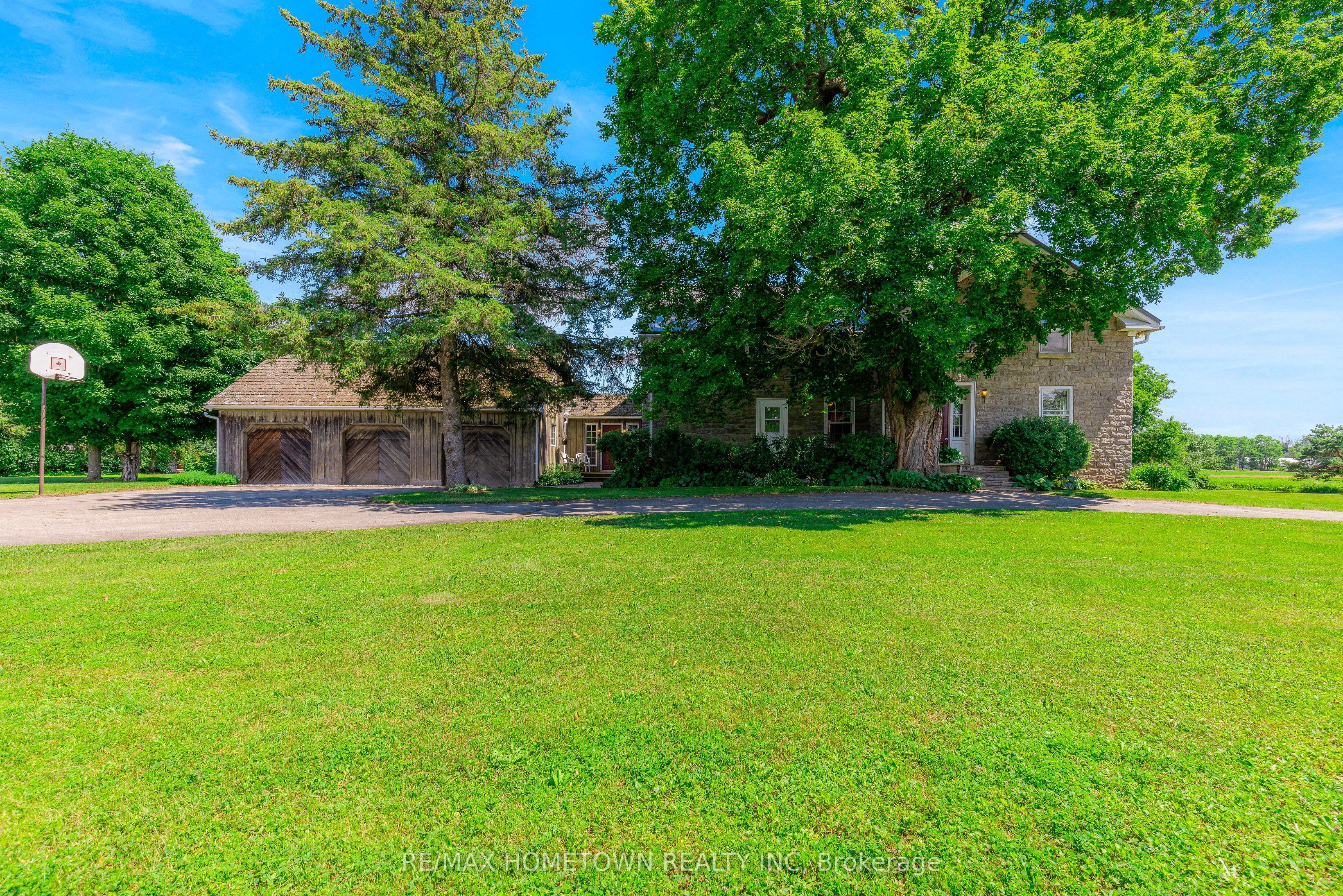 79 Leacock Road, Elizabethtown-Kitley, ON K0E 1H0