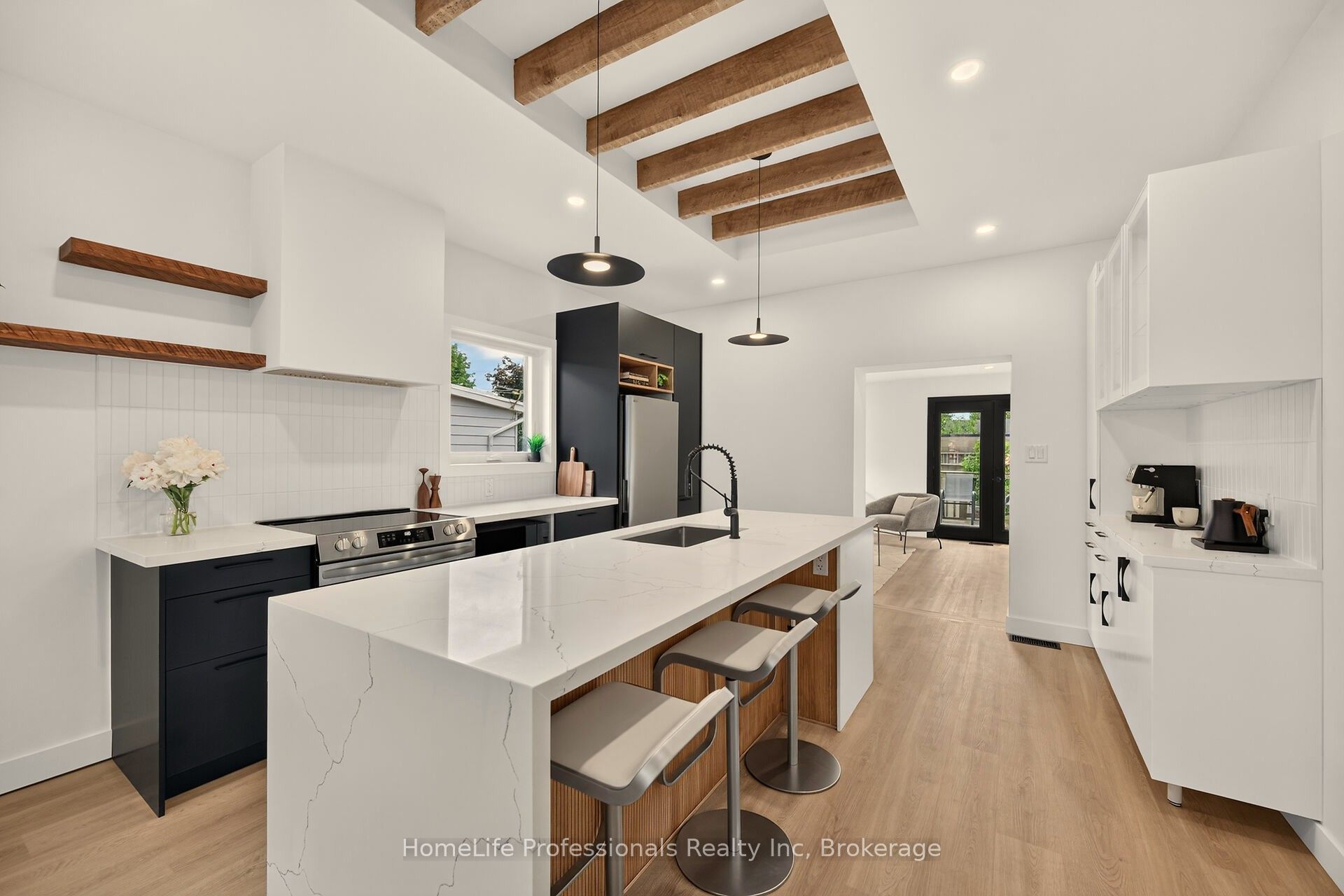96 Aberdeen Avenue, Brantford, ON N3S 1S3
