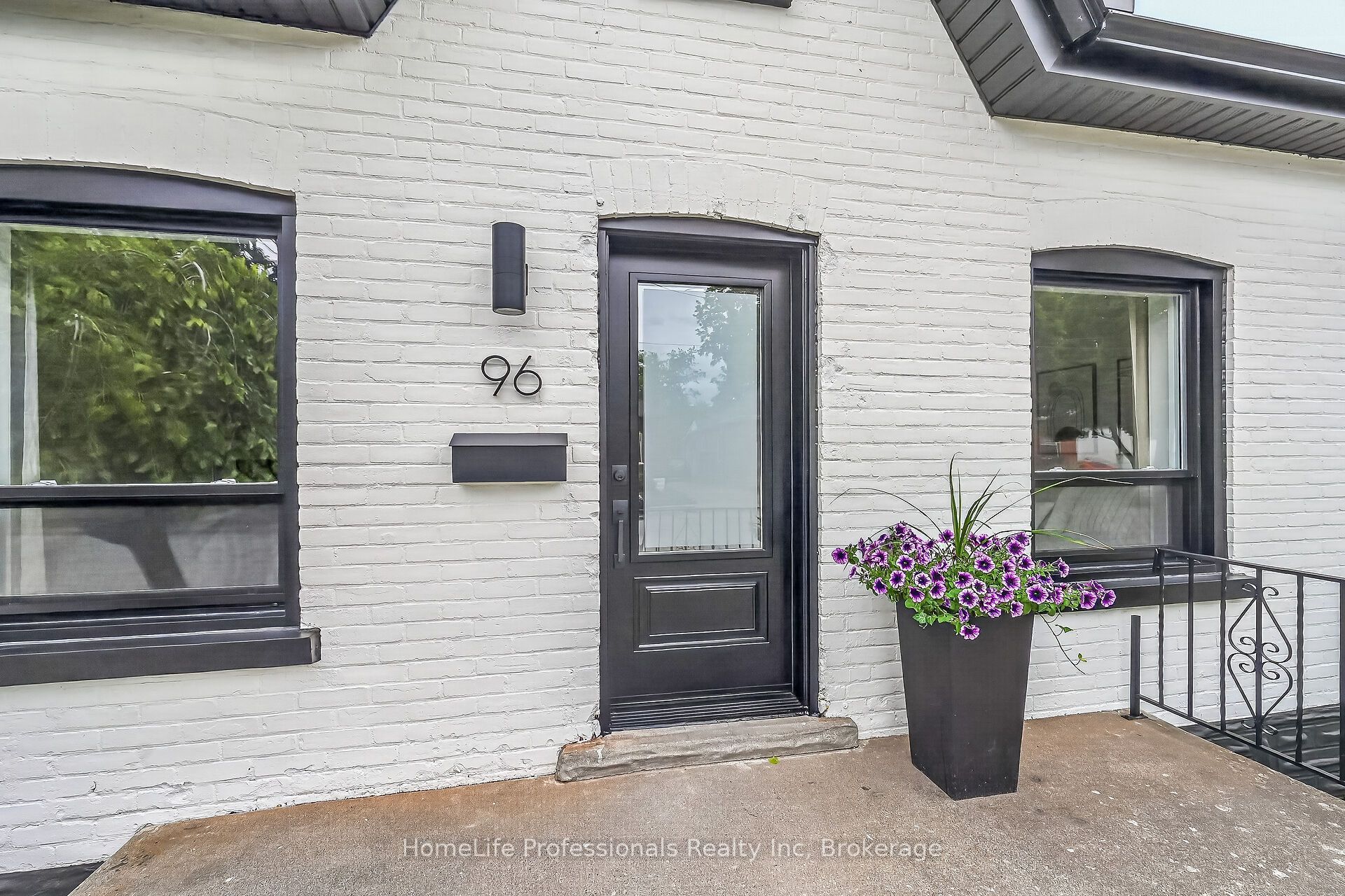 96 Aberdeen Avenue, Brantford, ON N3S 1S3 photo 4