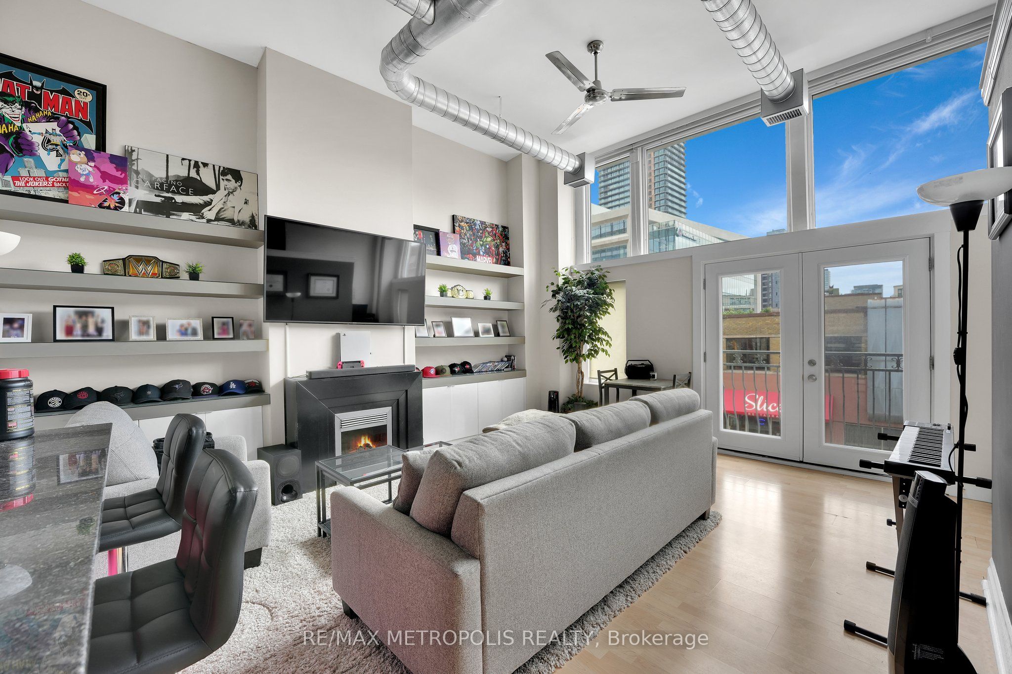 276 King Street W 207, Kitchener, ON N2G 1B6 photo 5