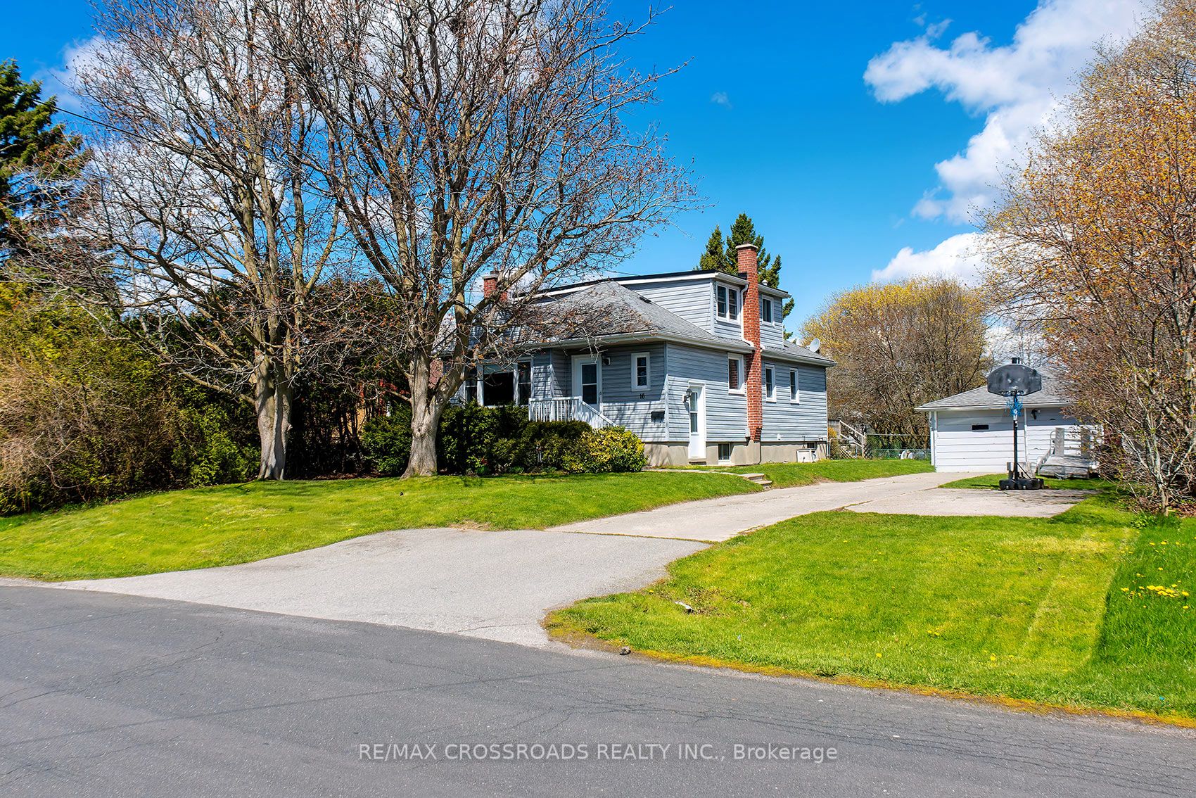 16 Hamilton Avenue, Cobourg, ON K9A 1V6 photo 5