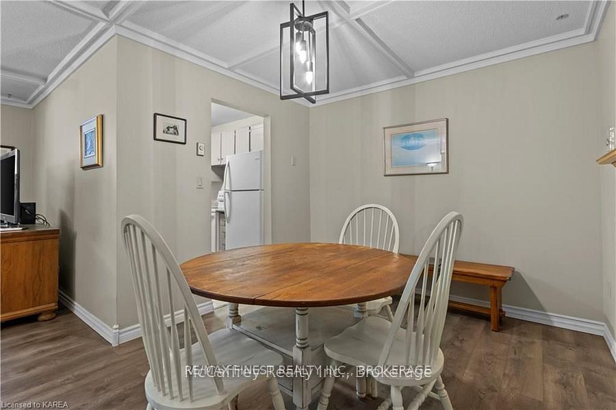 1010 PEMBRIDGE Crescent 110, Kingston, ON K7P 1A3 photo 4