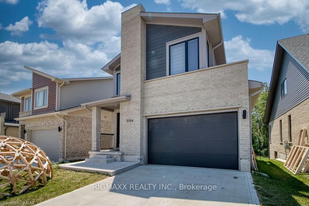 2104 Evans Boulevard, London South, ON N6M 0J6 photo 2