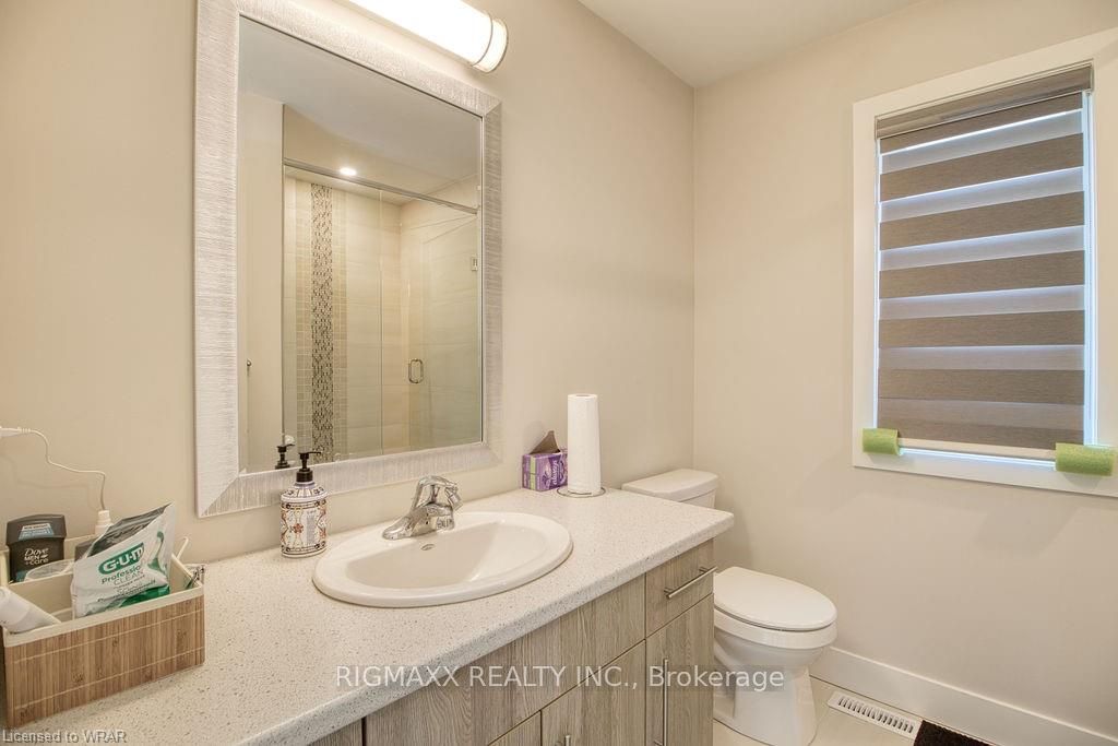 2104 Evans Boulevard, London South, ON N6M 0J6 photo 4