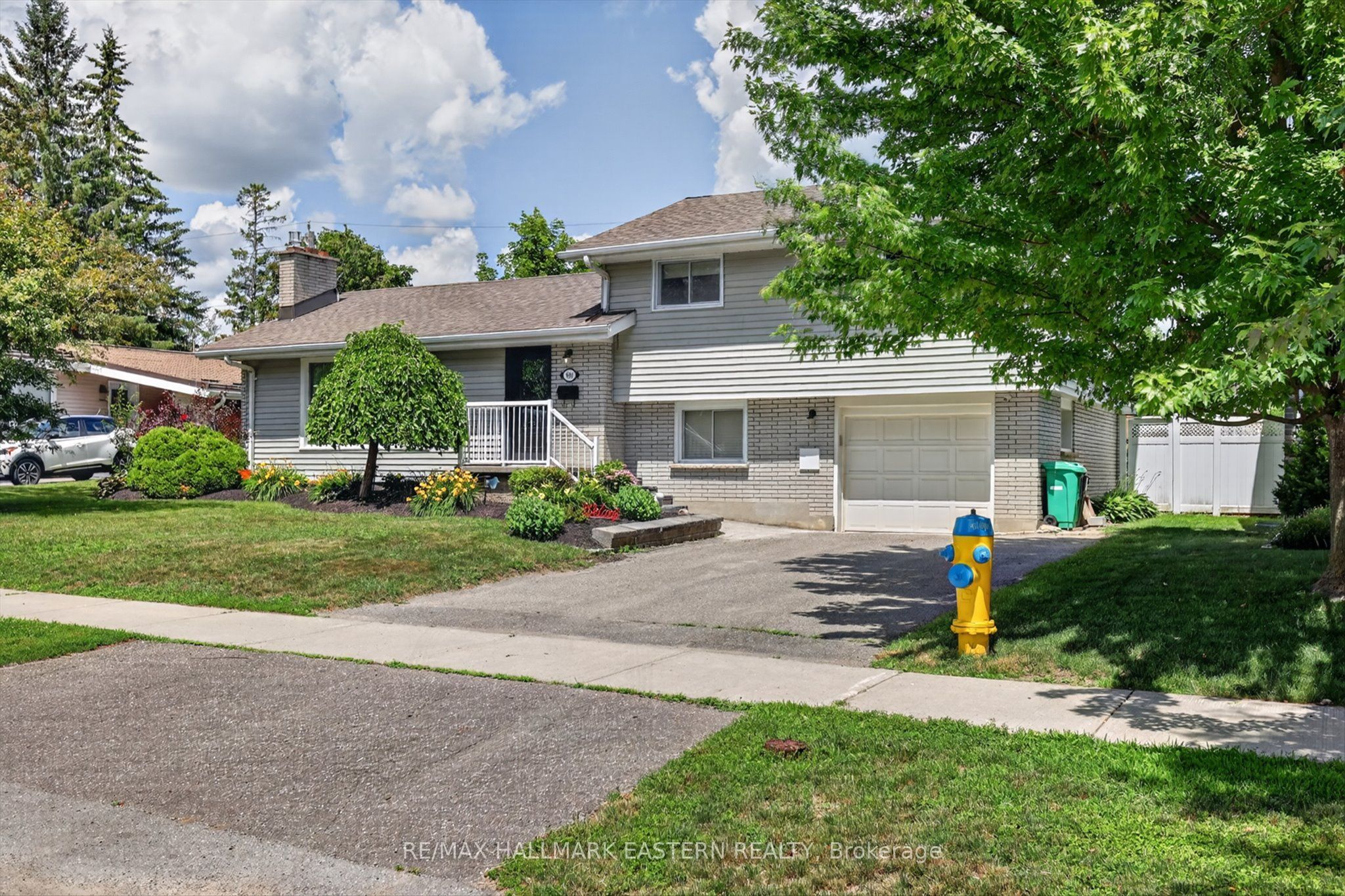 894 Kawartha Drive, Peterborough, ON K9J 6L3 photo 3