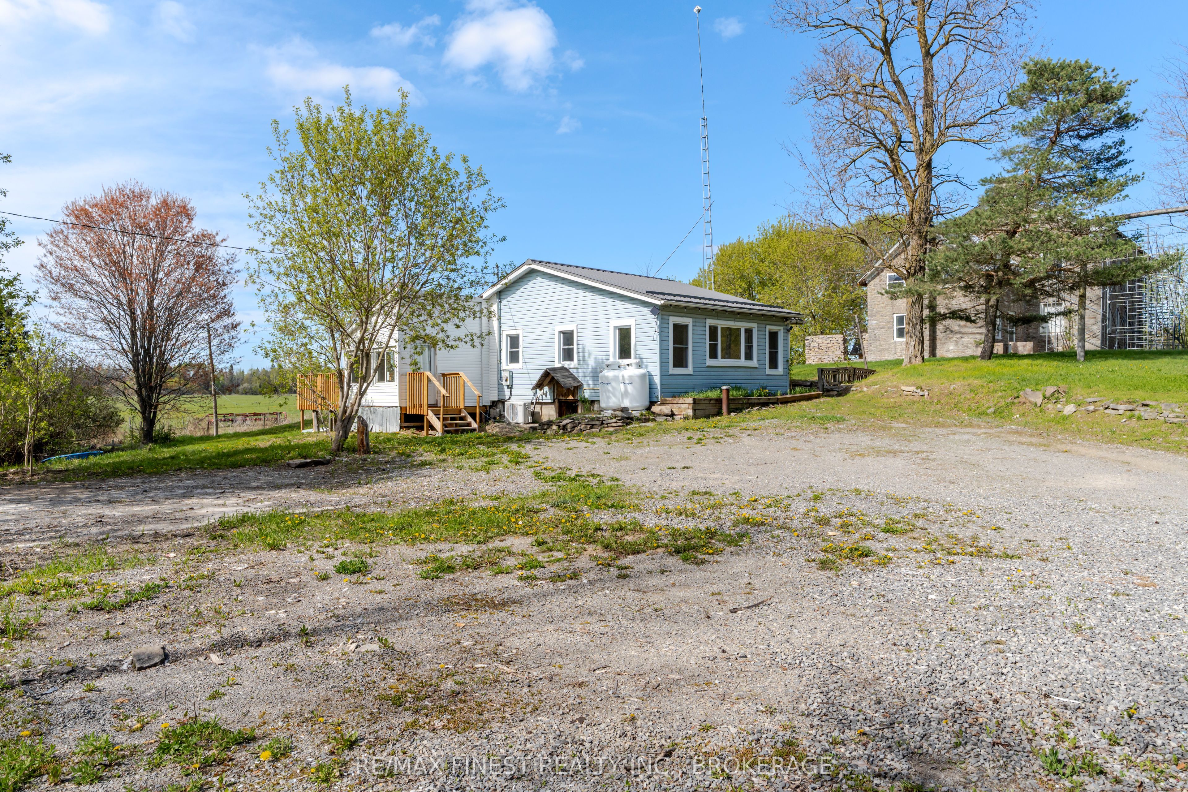 6804 6th Concession Road, Elizabethtown-Kitley, ON K6V 5T5 photo 3