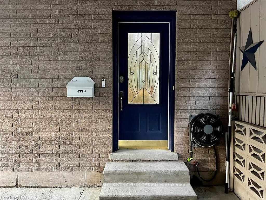 694 Niagara Street Upper, St. Catharines, ON L2M 3R9 photo 2