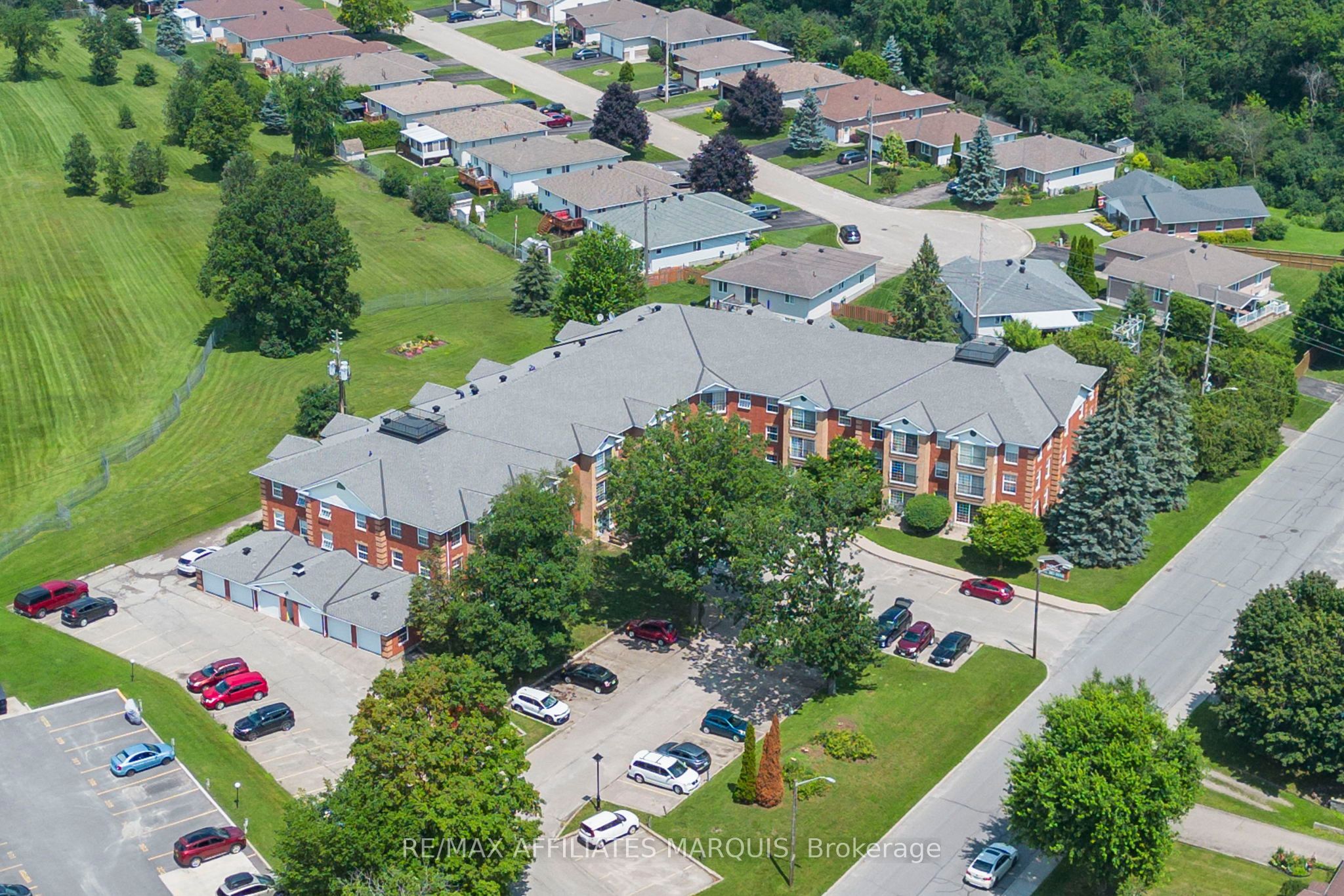 40 Pearl Street Unit #316, Smiths Falls, ON K7A 5B5 photo 2