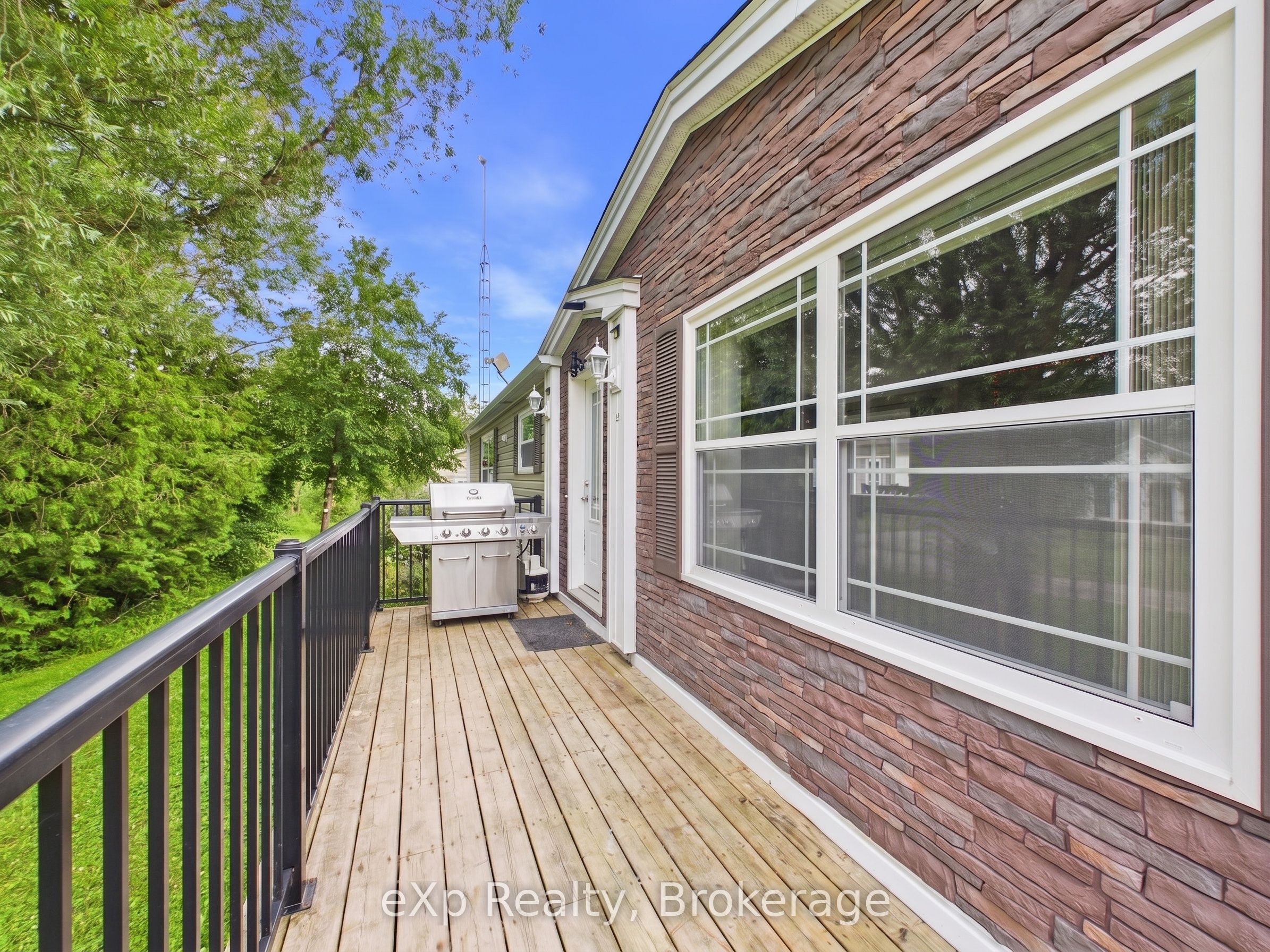32 Maple Grove Village Road, Southgate, ON N0C 1B0 photo 4