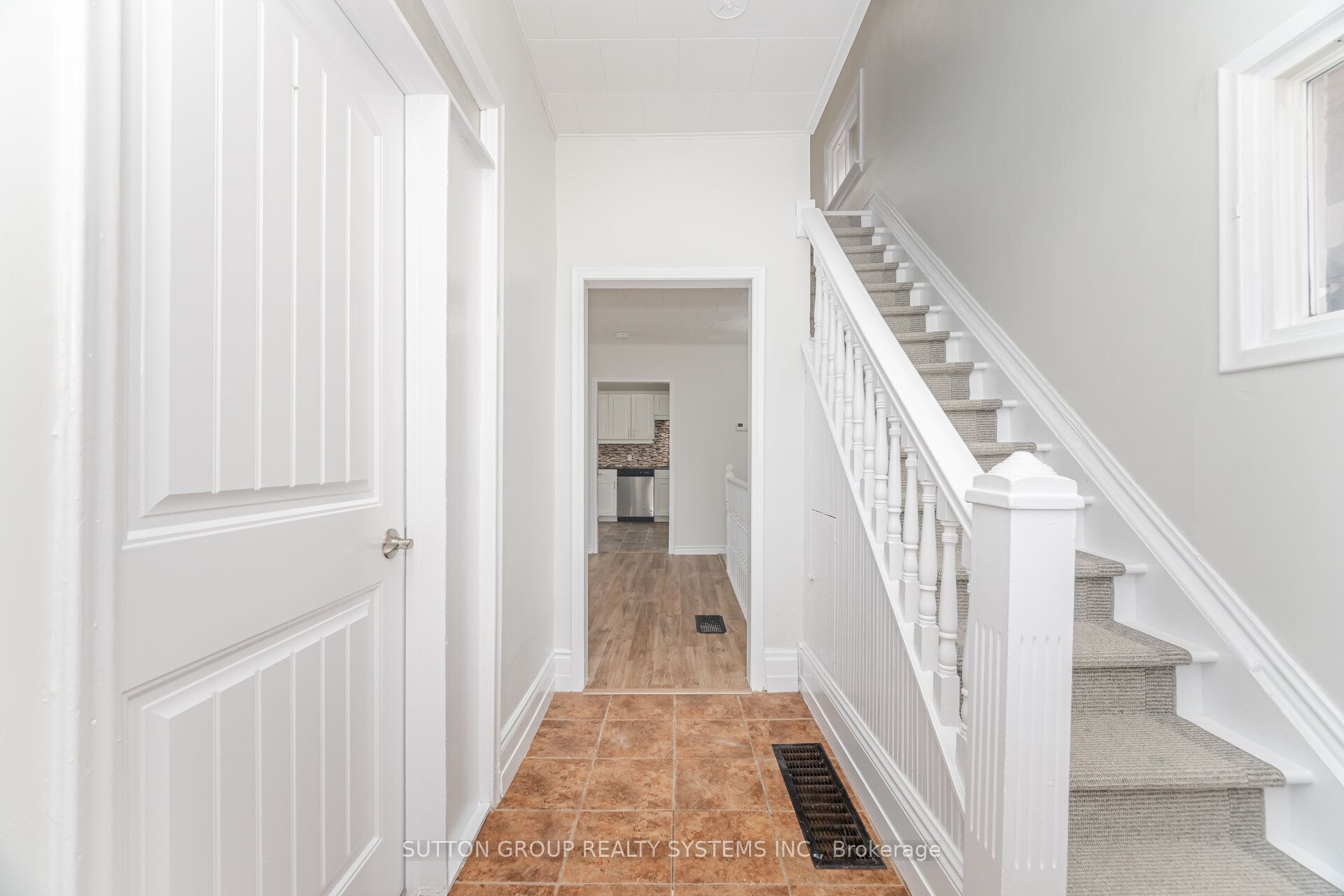 299 Park Avenue, Brantford, ON N3S 5L2 photo 5