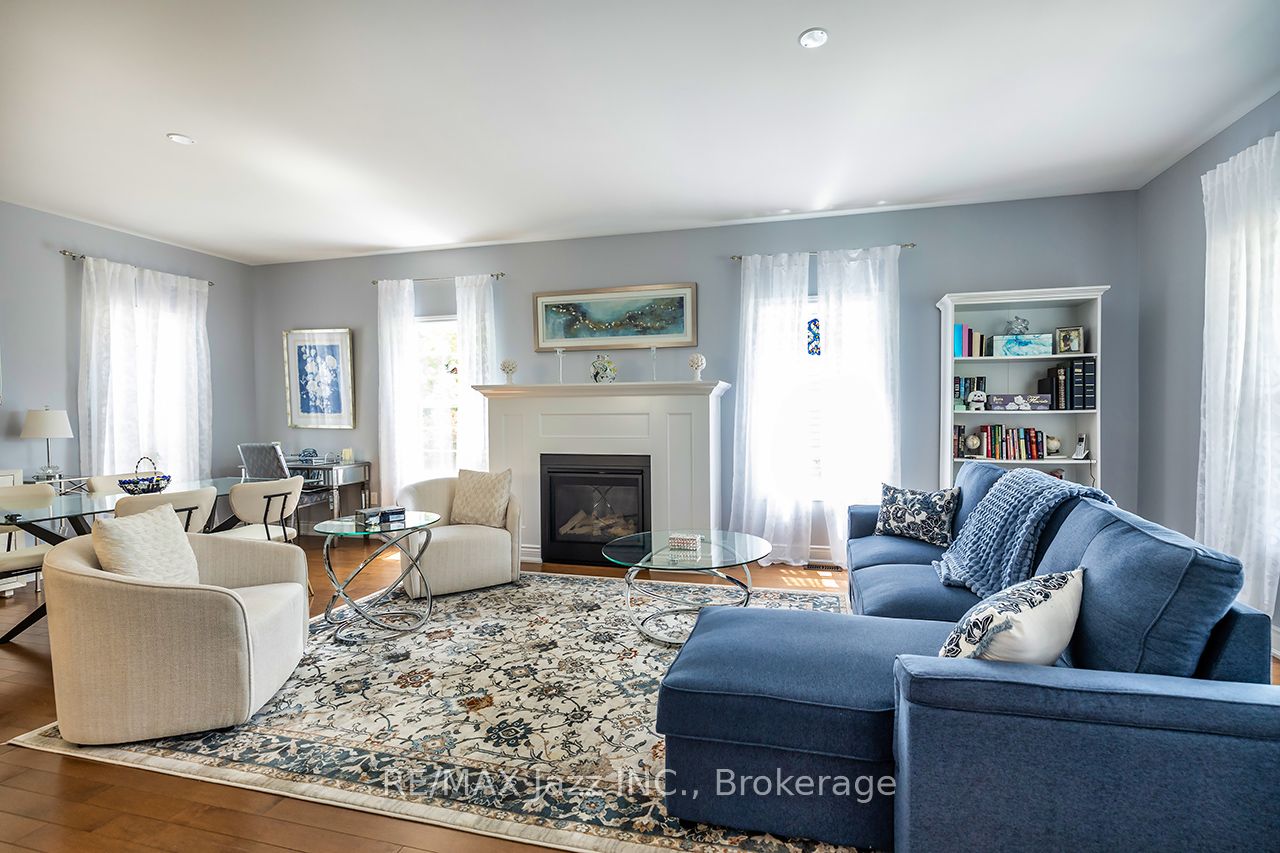 808 Hudson Street, Cobourg, ON K9A 0G4 photo 4