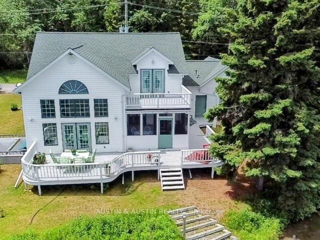 227 West River Road, Dryden, ON P0V 2J0