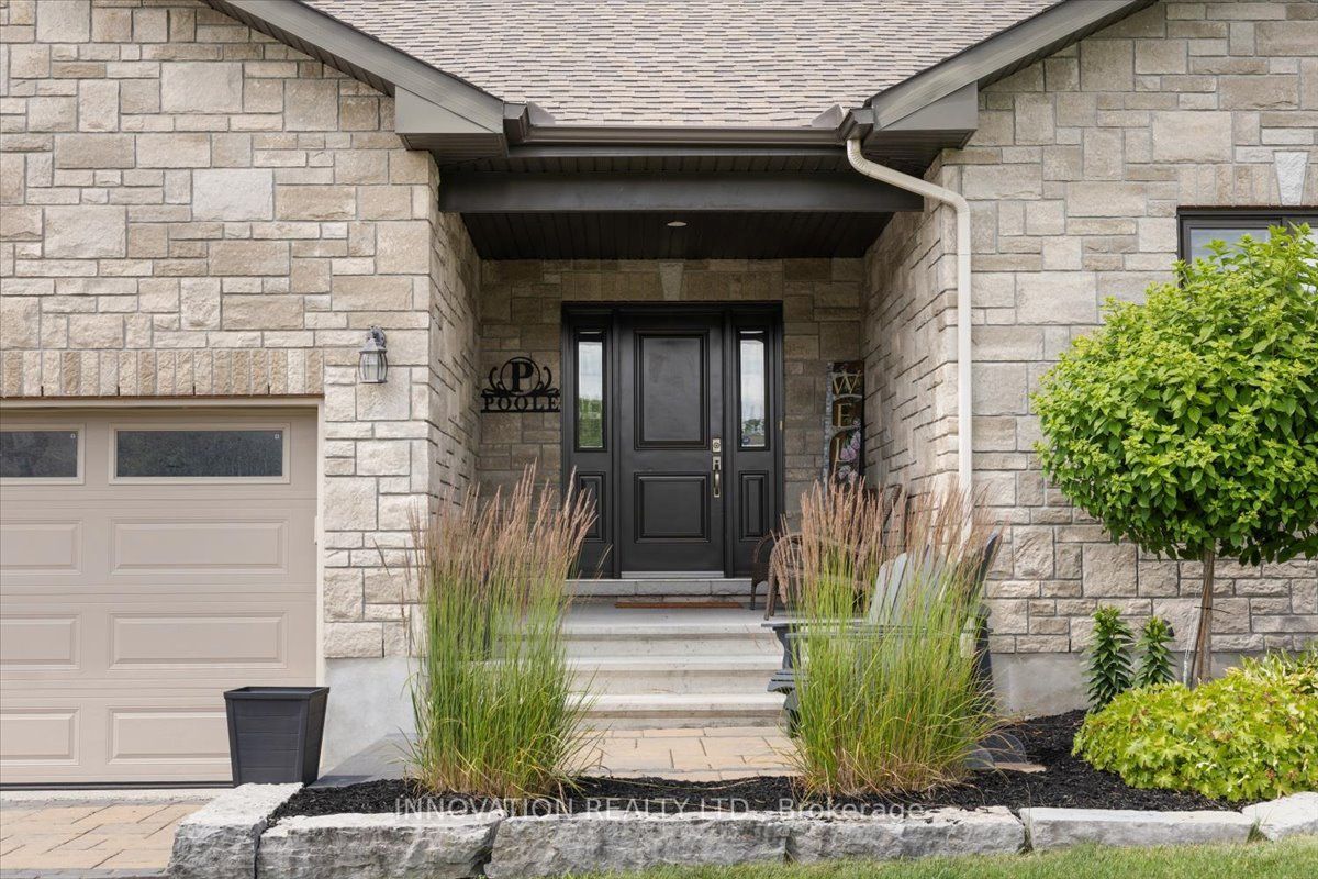 5603 Lombardy Drive, Greely - Metcalfe - Osgoode - Vernon and Area, ON K0A 2W0 photo 2
