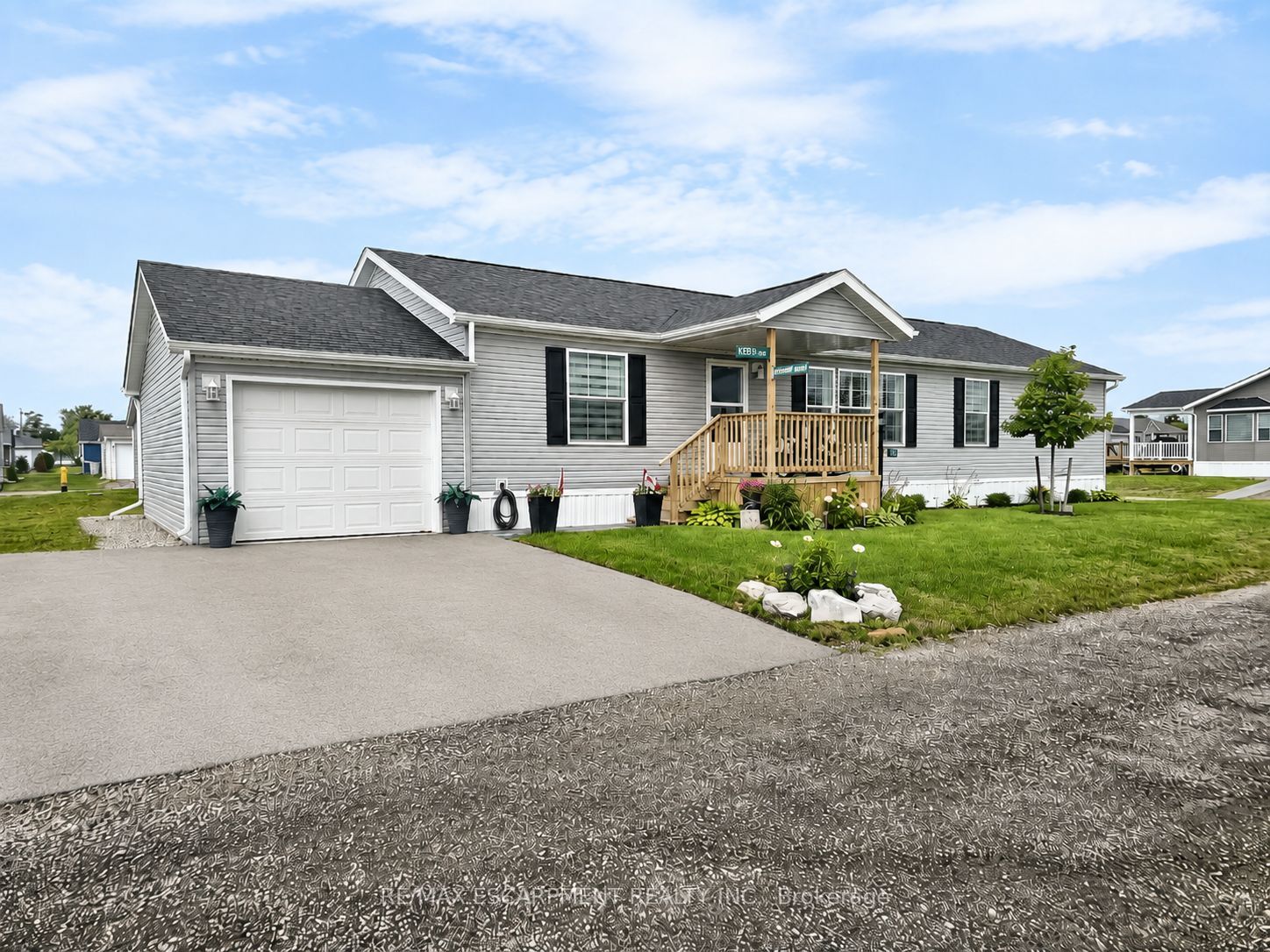13 Hickory Hollow, Haldimand, ON N0A 1L0 photo 2
