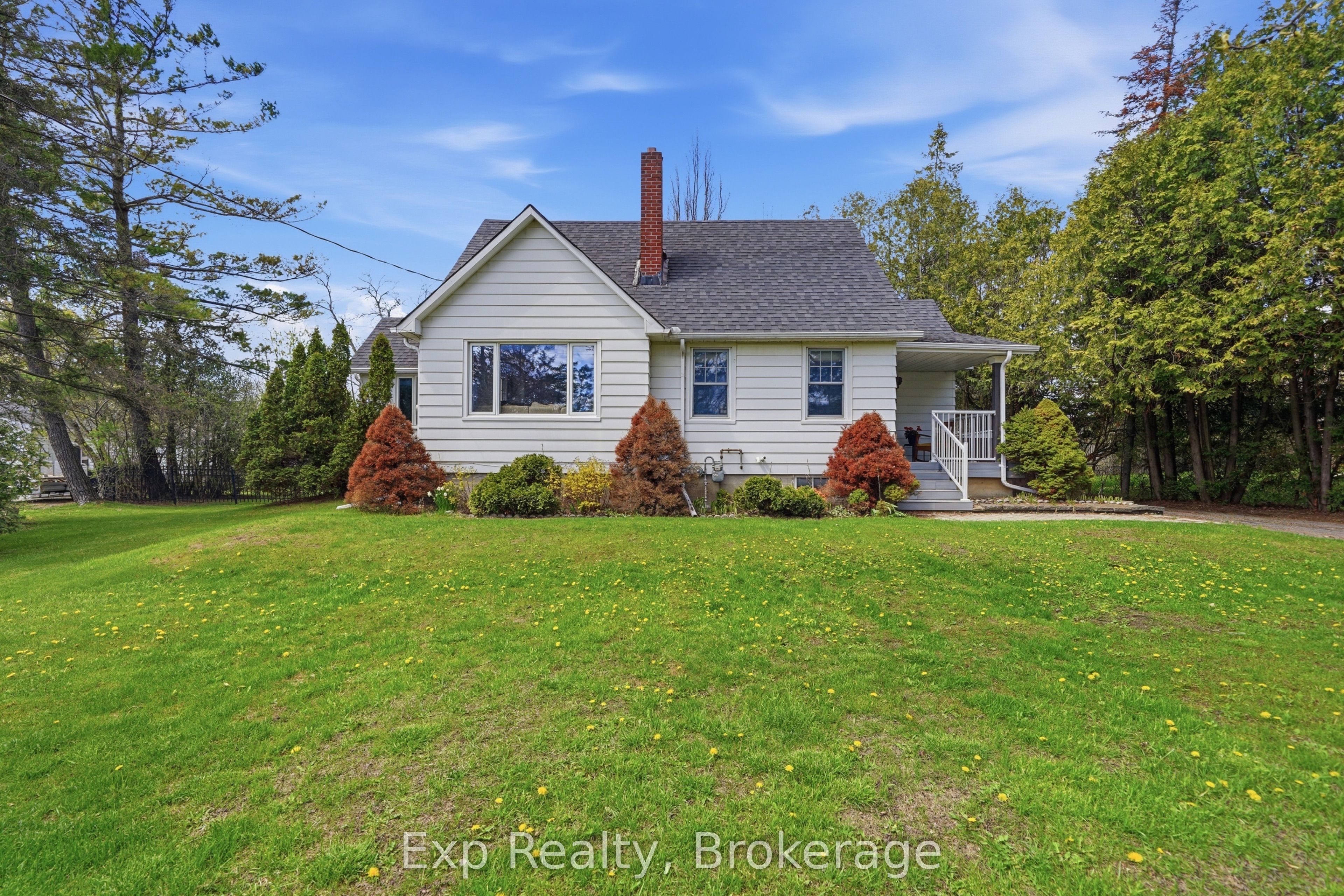 74 Sidney Street, Belleville, ON K8P 3Y8 photo 4